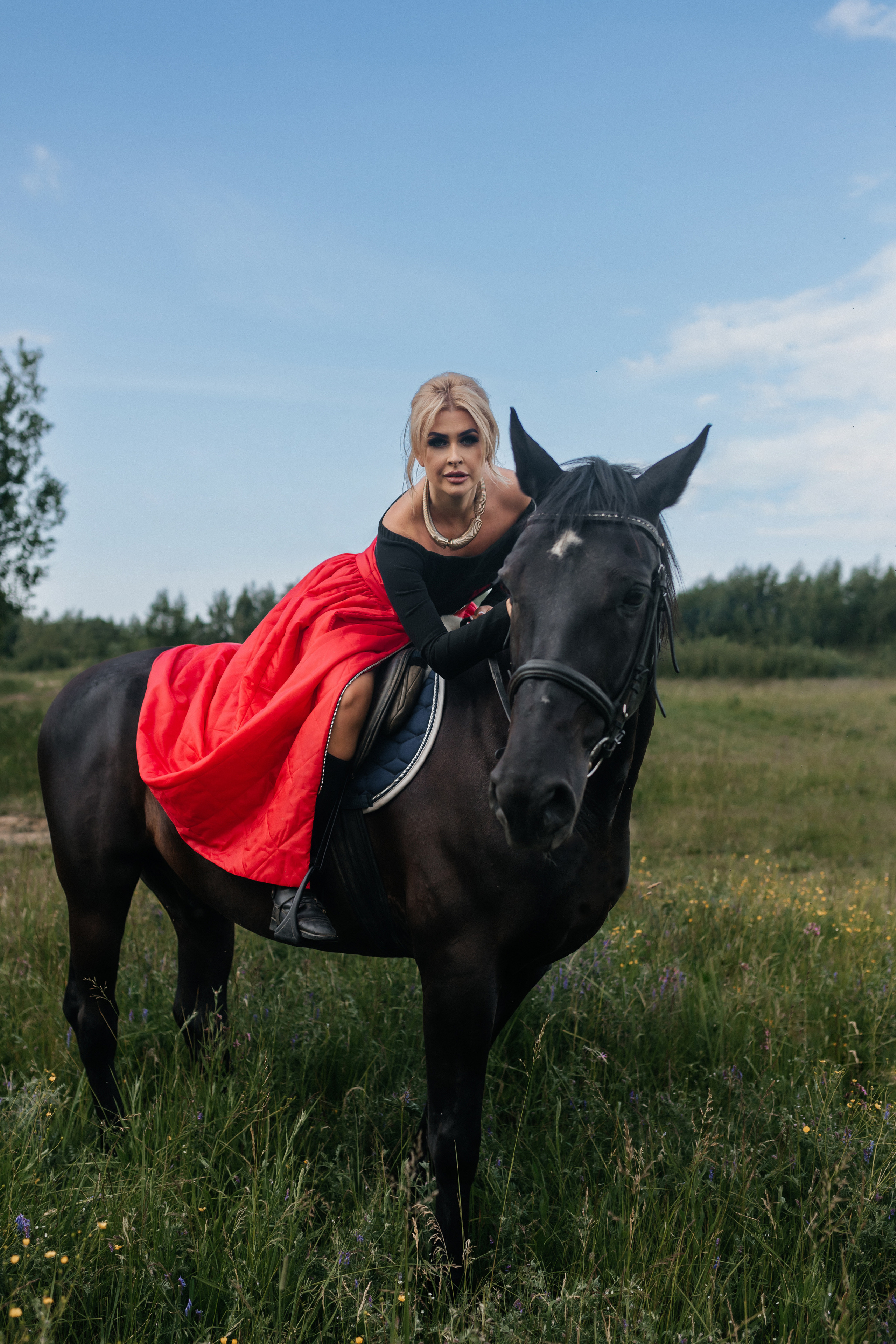 Анна, съёмка с конем. Фотограф Наталия Федосова, г. Москва. TG и Instagram @nataliya_raw