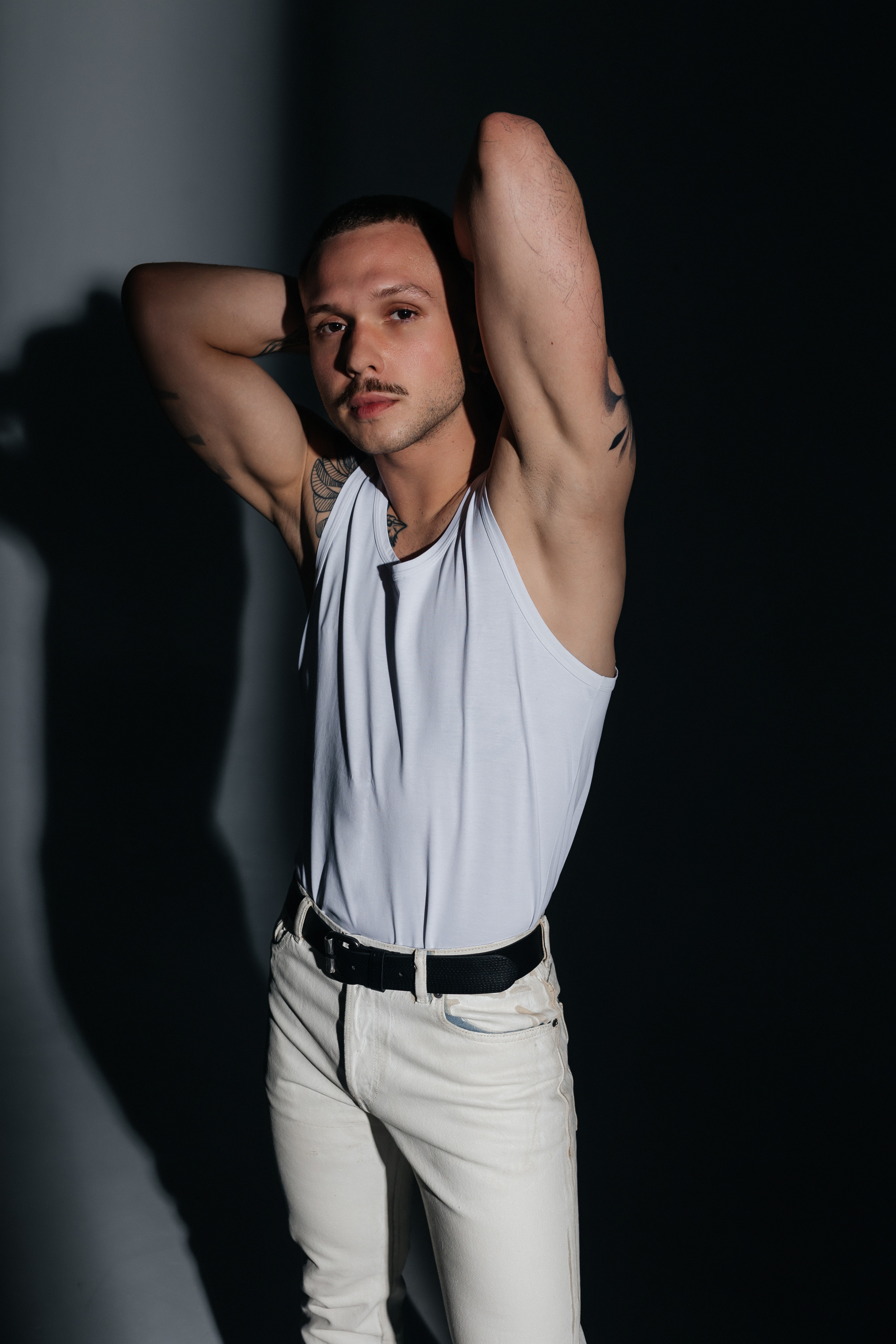 Артемий, съёмка в студии. Фотограф Наталия Федосова, г. Москва. TG и Instagram @nataliya_raw