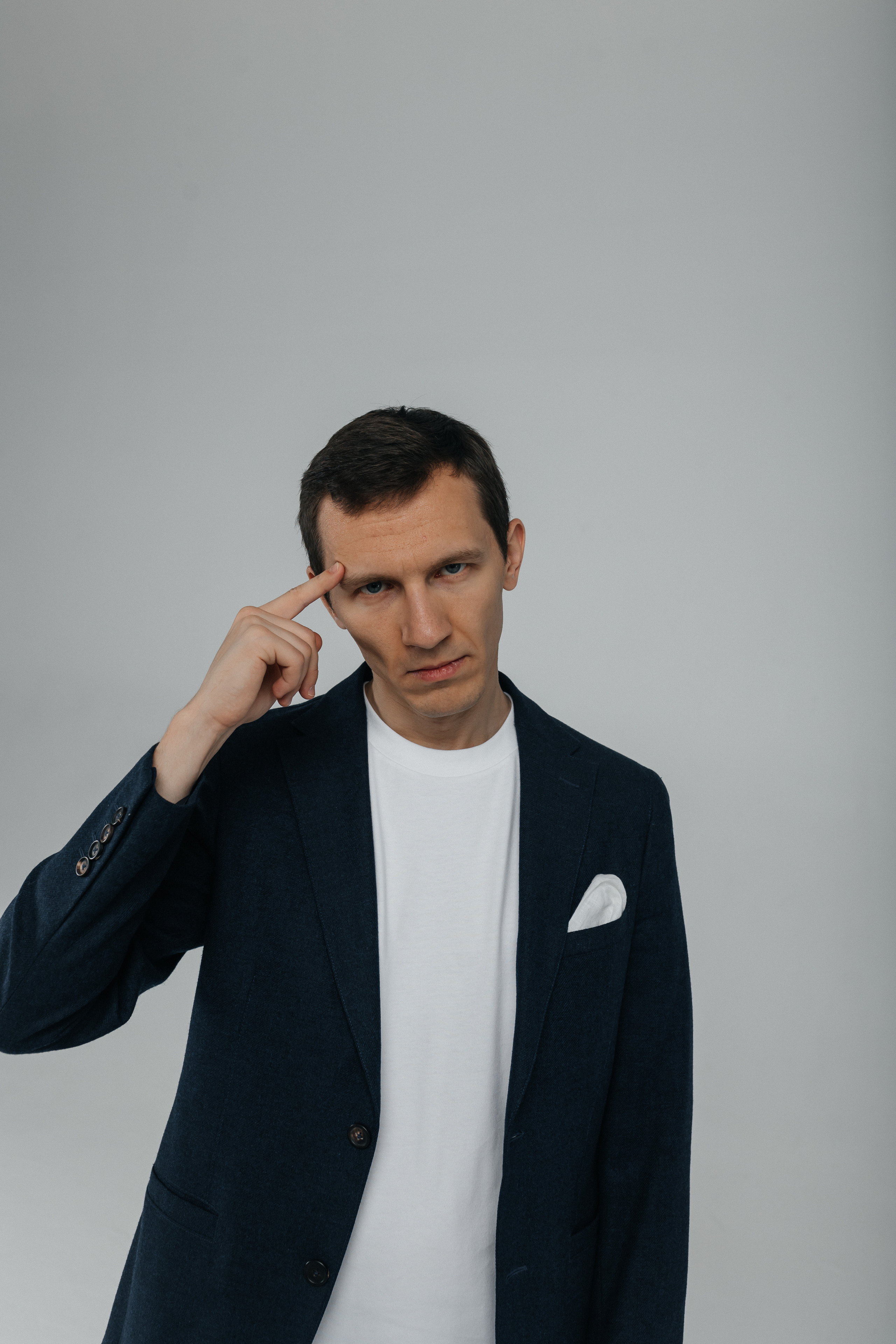 Дмитрий, съёмка в студии. Фотограф Наталия Федосова, г. Москва. TG и Instagram @nataliya_raw