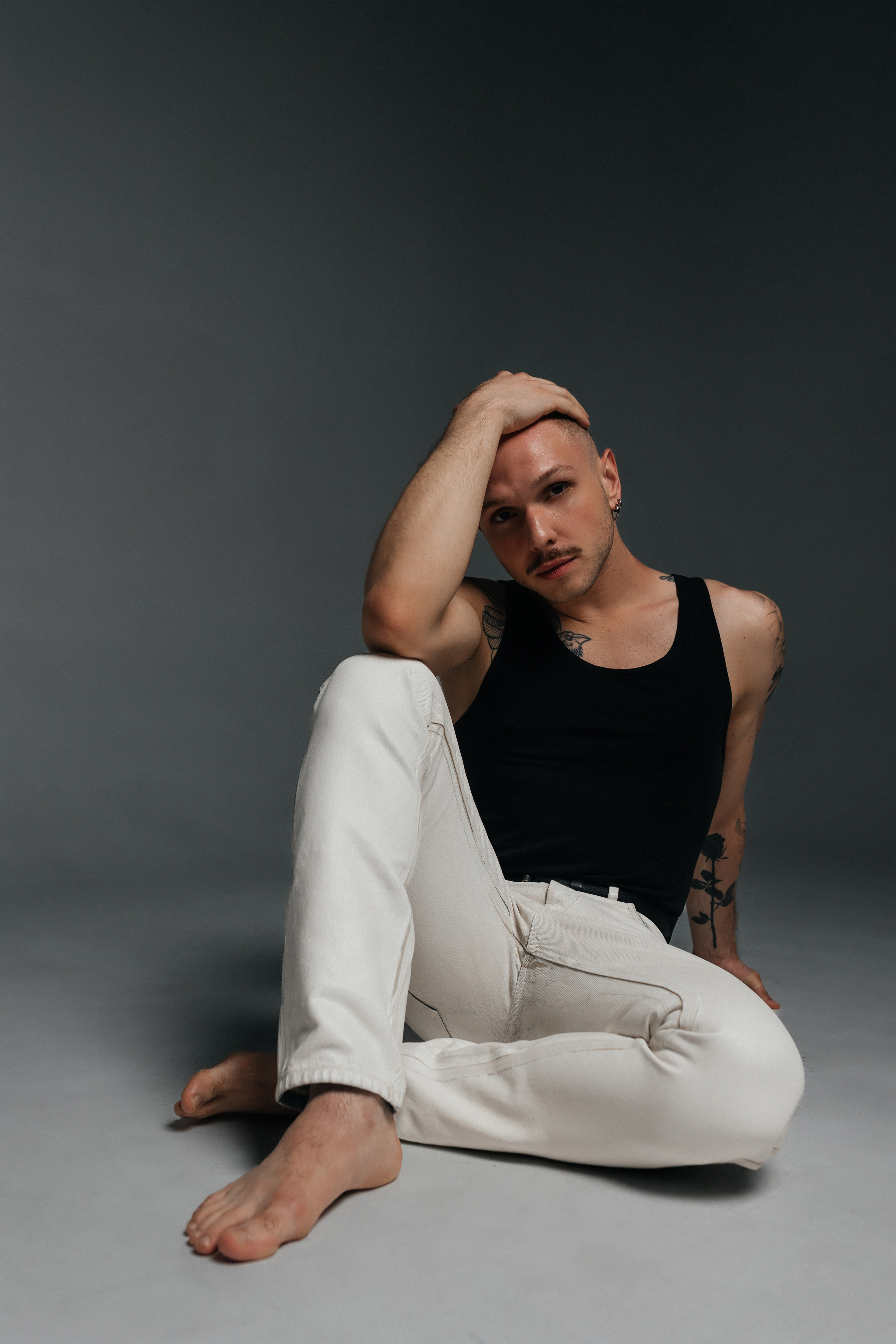 Артемий, съёмка в студии. Фотограф Наталия Федосова, г. Москва. TG и Instagram @nataliya_raw