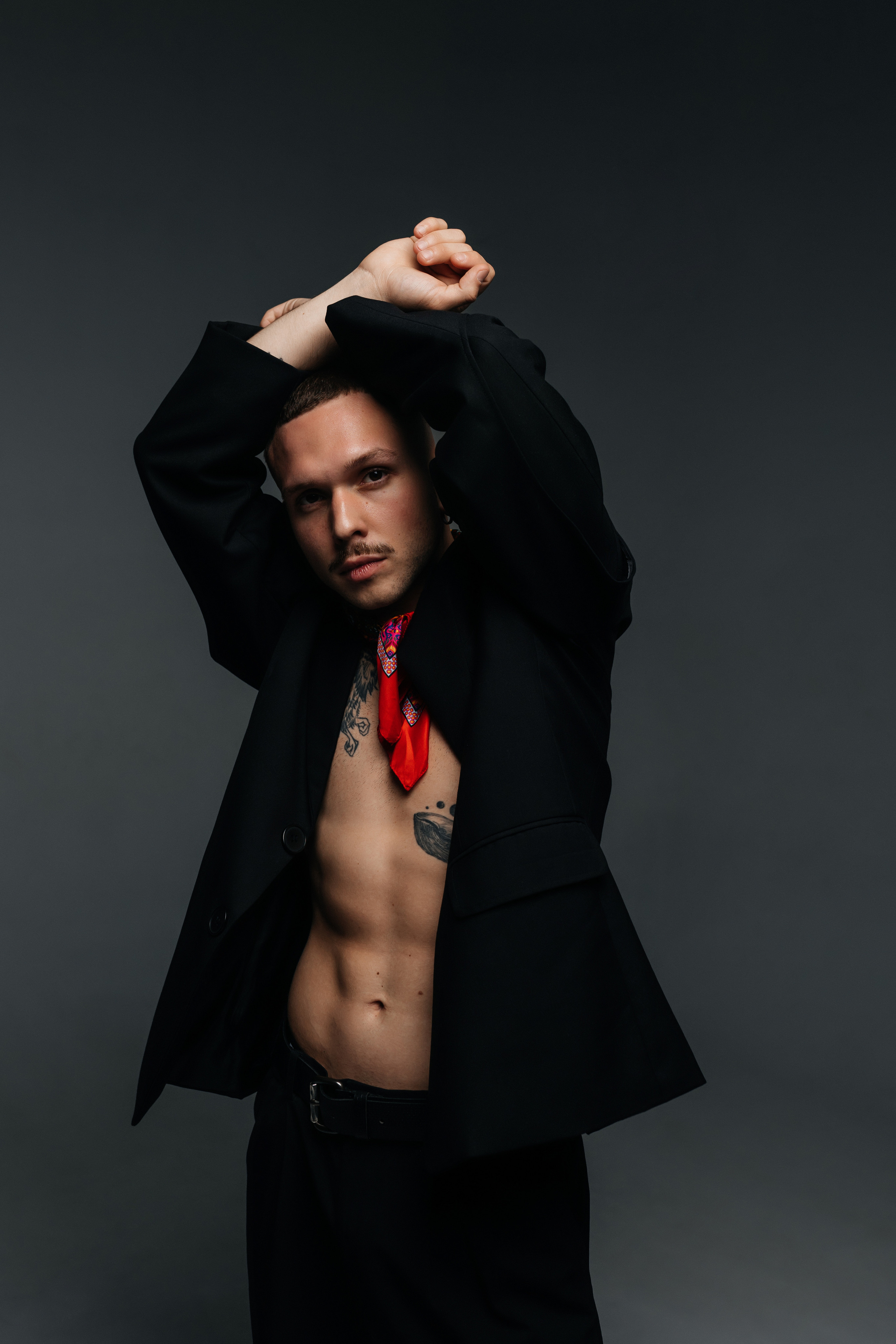 Артемий, съёмка в студии. Фотограф Наталия Федосова, г. Москва. TG и Instagram @nataliya_raw