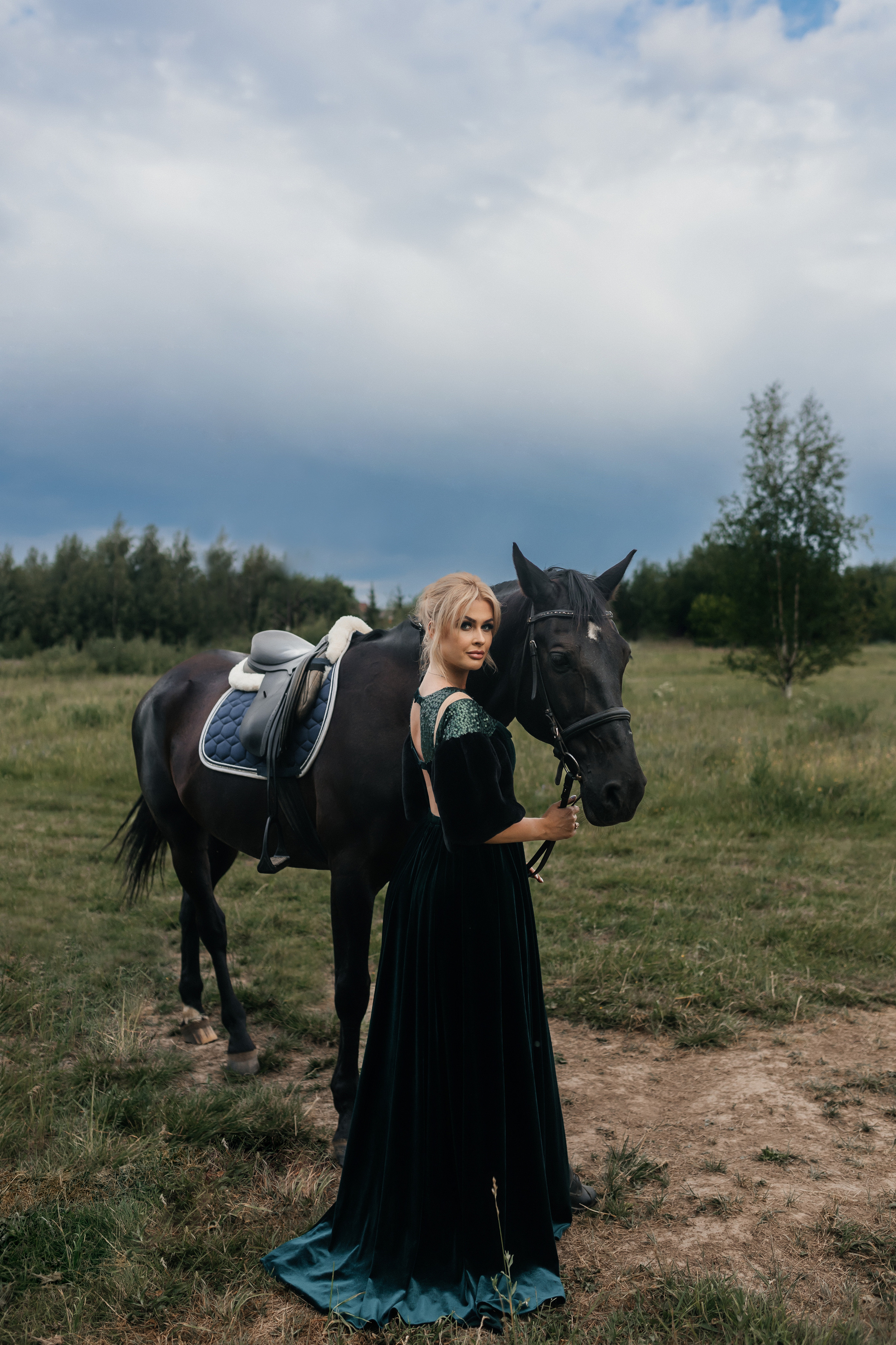 Анна, съёмка с конем. Фотограф Наталия Федосова, г. Москва. TG и Instagram @nataliya_raw