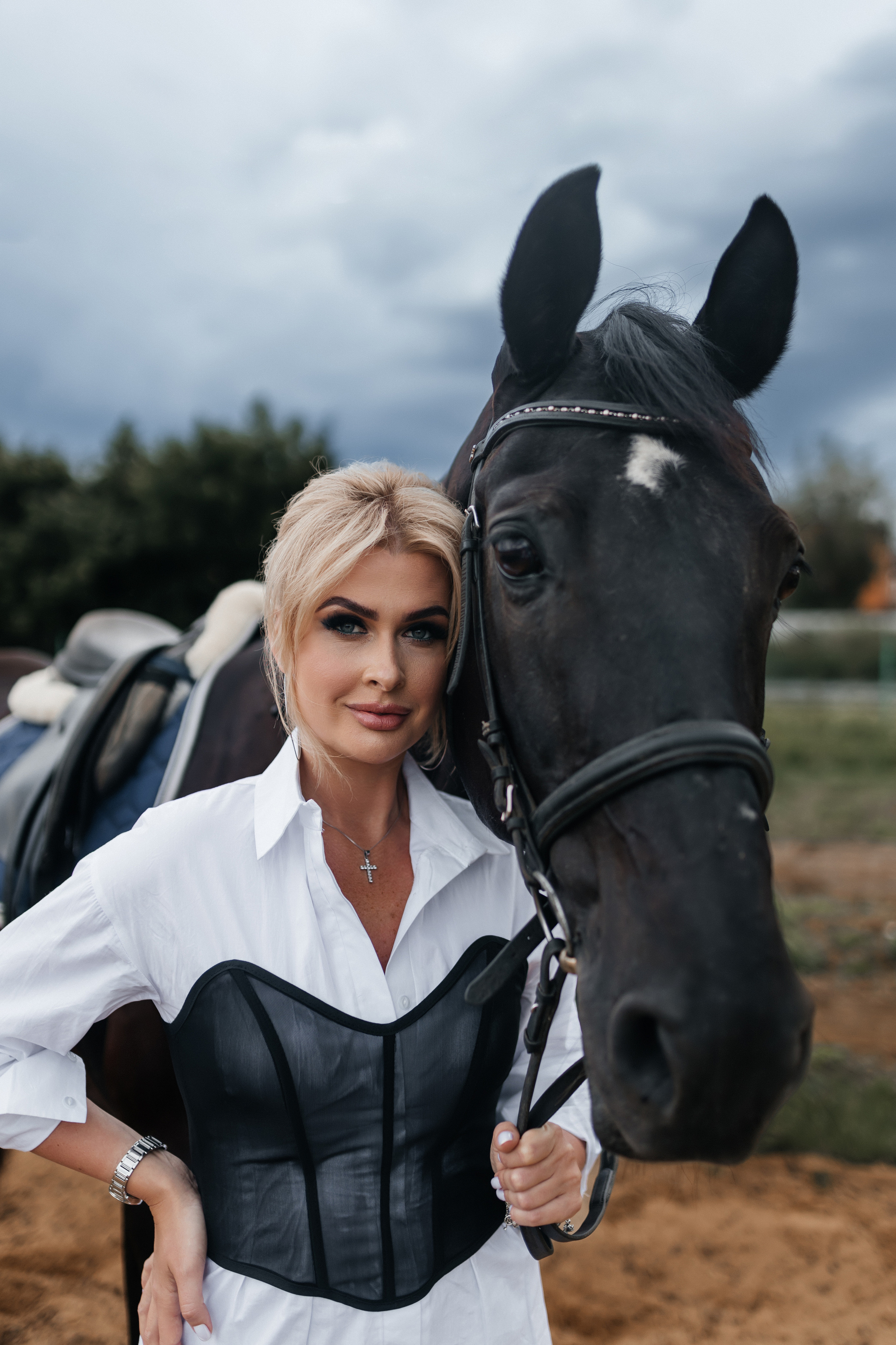 Анна, съёмка с конем. Фотограф Наталия Федосова, г. Москва. TG и Instagram @nataliya_raw