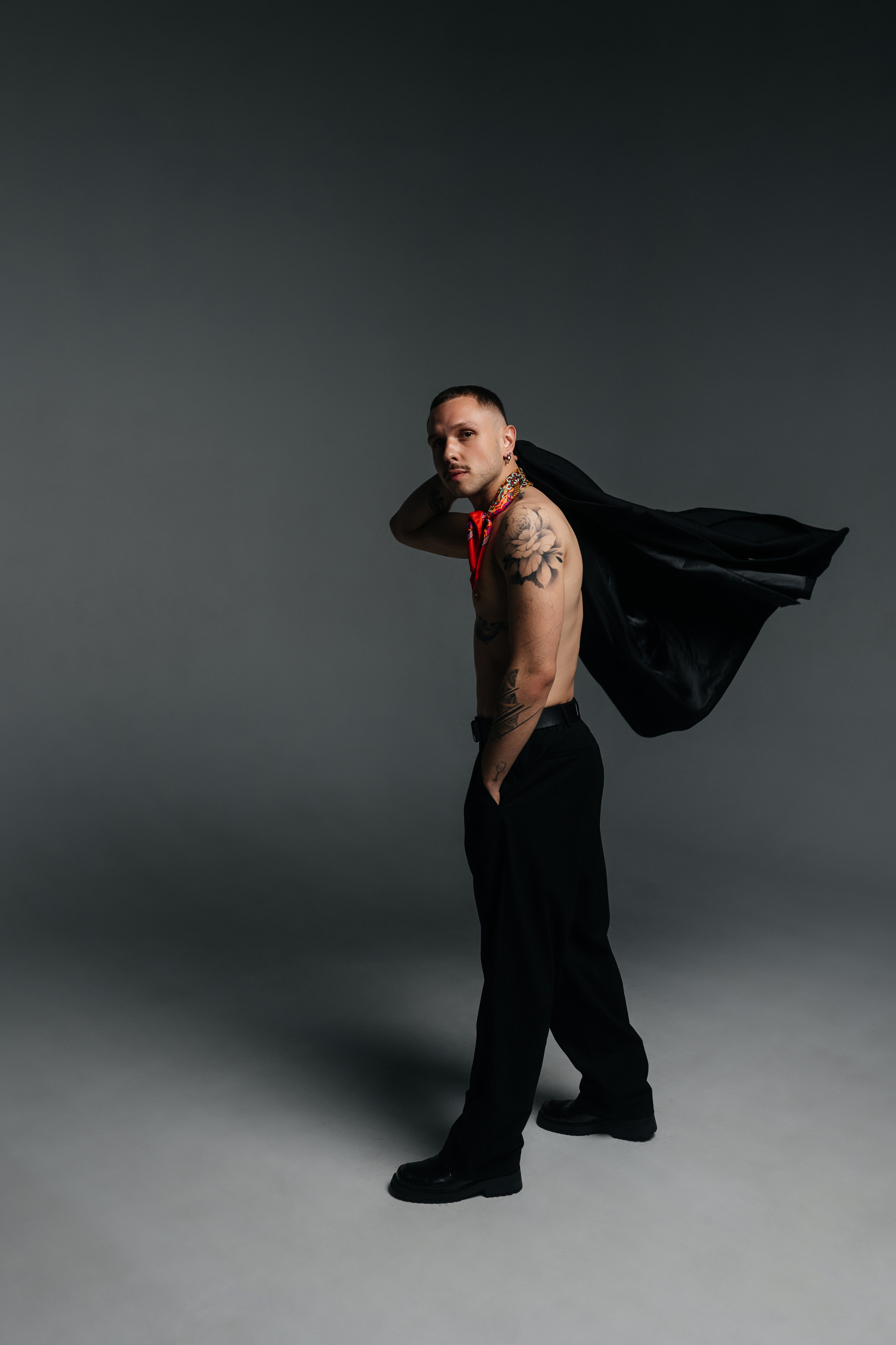 Артемий, съёмка в студии. Фотограф Наталия Федосова, г. Москва. TG и Instagram @nataliya_raw