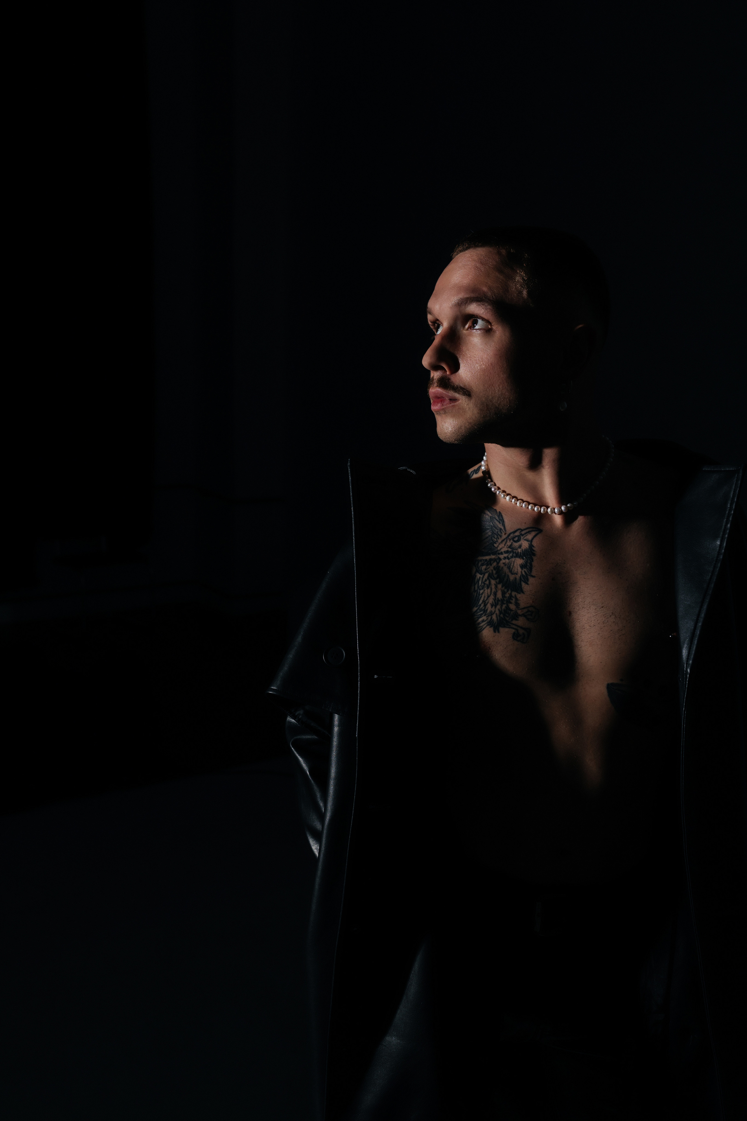 Артемий, съёмка в студии. Фотограф Наталия Федосова, г. Москва. TG и Instagram @nataliya_raw