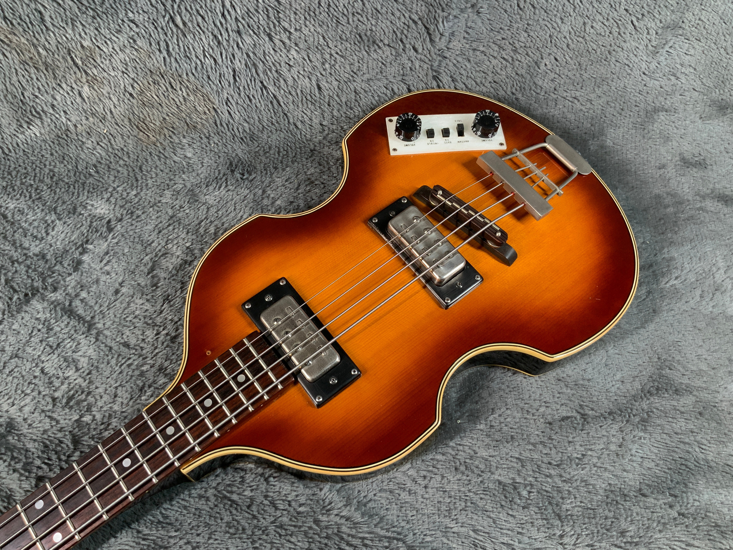 Norwegian Wood Vaio Bass