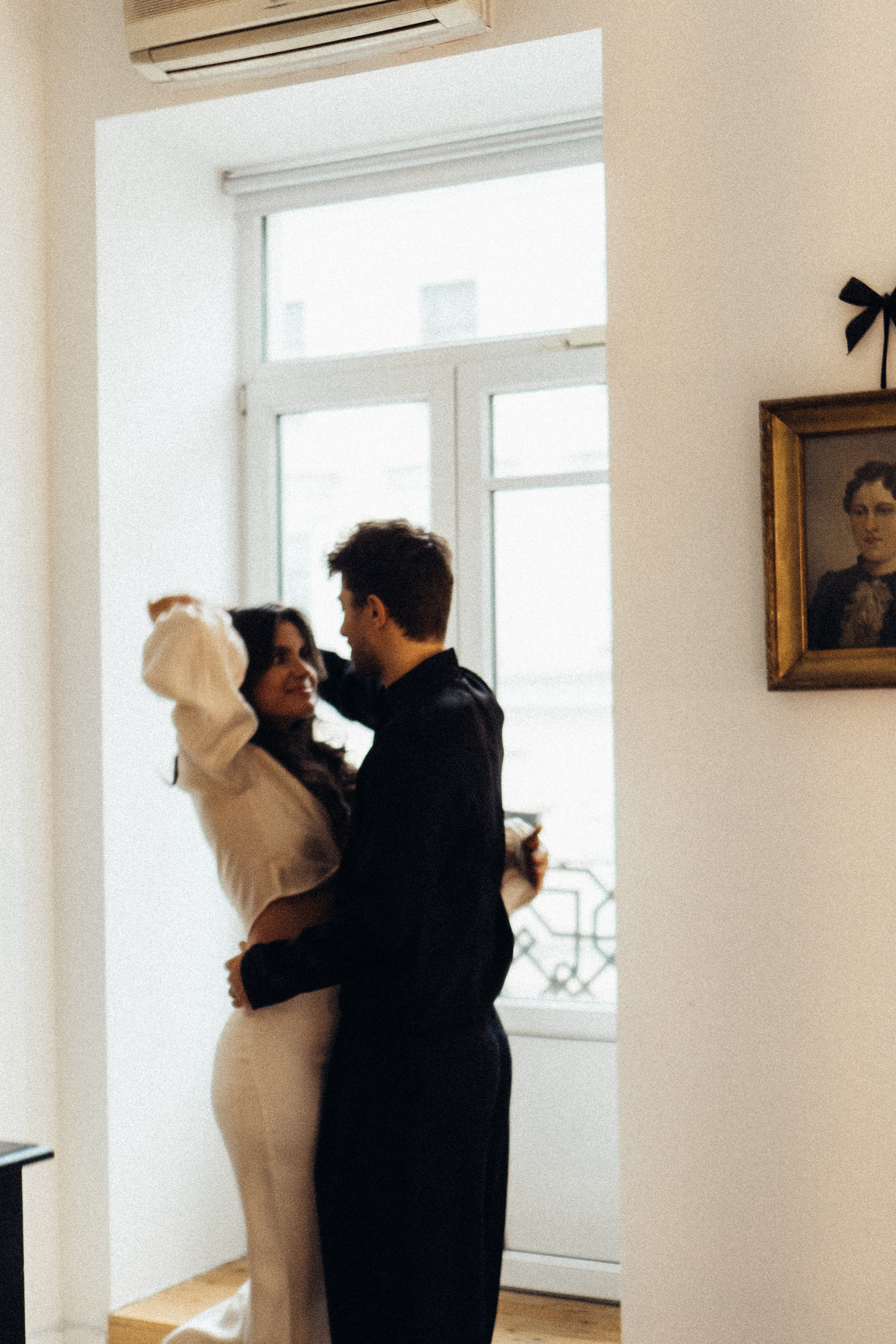 УТРО ЖЕНИХА И НЕВЕСТЫ В ПИТЕРСКОЙ КВАРТИРЕ И СЬЕМКА С СВАДЕБНЫХ ОБРАЗАХ. Профессиональный фотограф, Санкт-Петербург — Виктория Богомолова