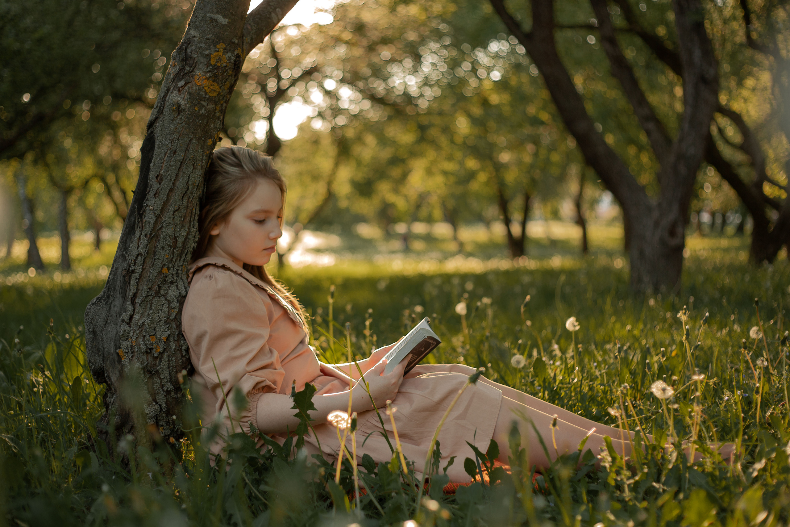 Мама и взрослая дочь. Фотограф видеограф Ольга Василевская