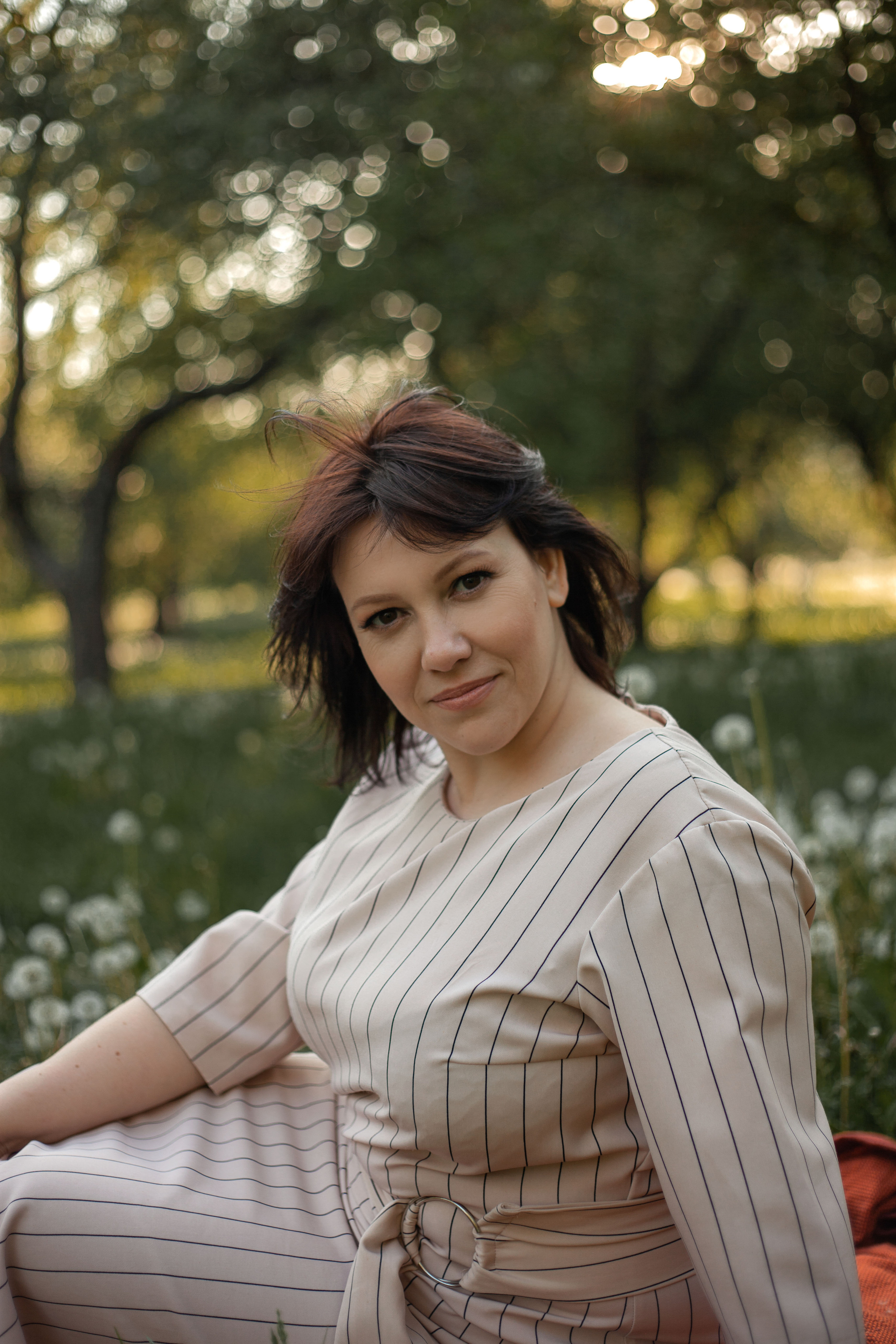 Мама и взрослая дочь. Фотограф видеограф Ольга Василевская