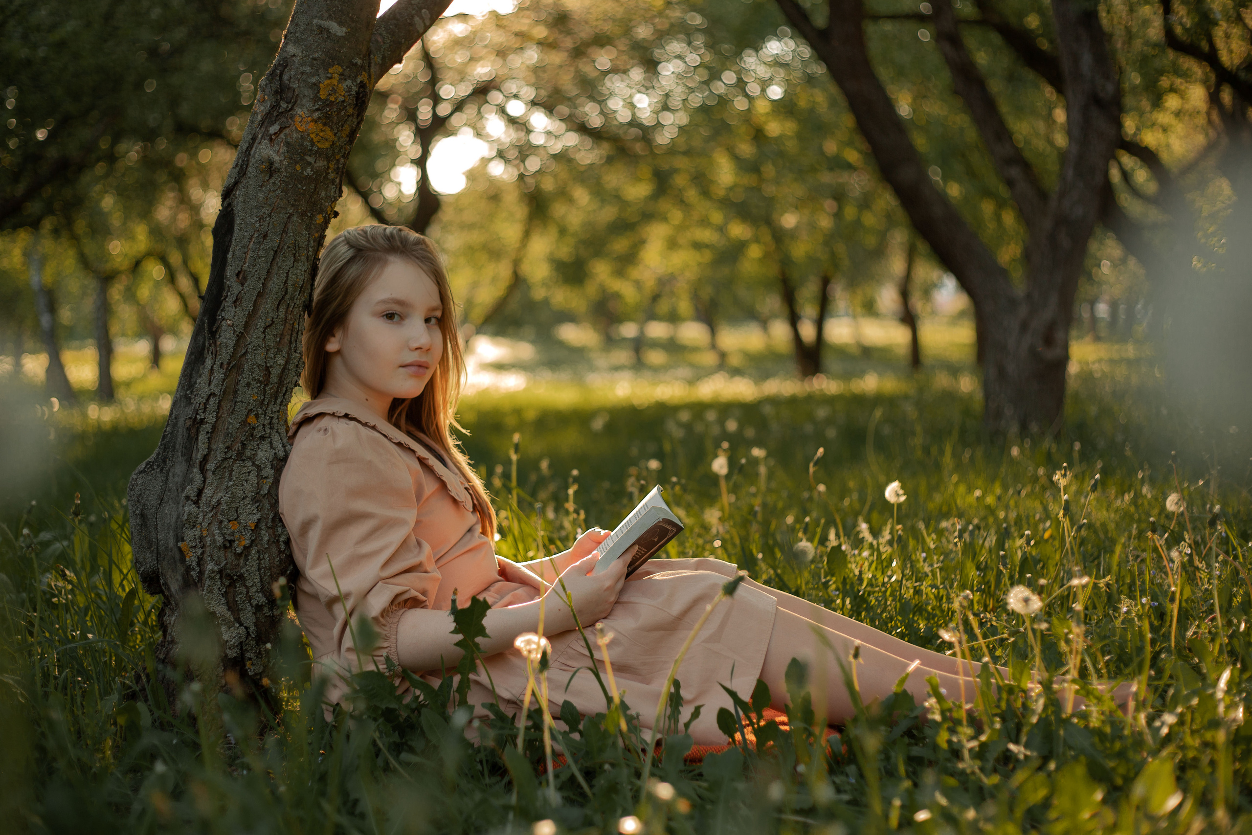 Мама и взрослая дочь. Фотограф видеограф Ольга Василевская