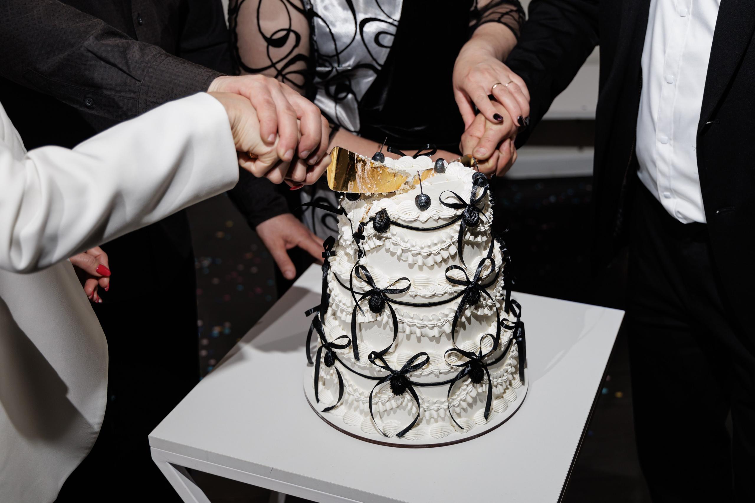 Dmitriy & Nelly. Фотограф свадебный, репортажный, индивидуальный, фото для маркетплейсов, брендов, автосалонов