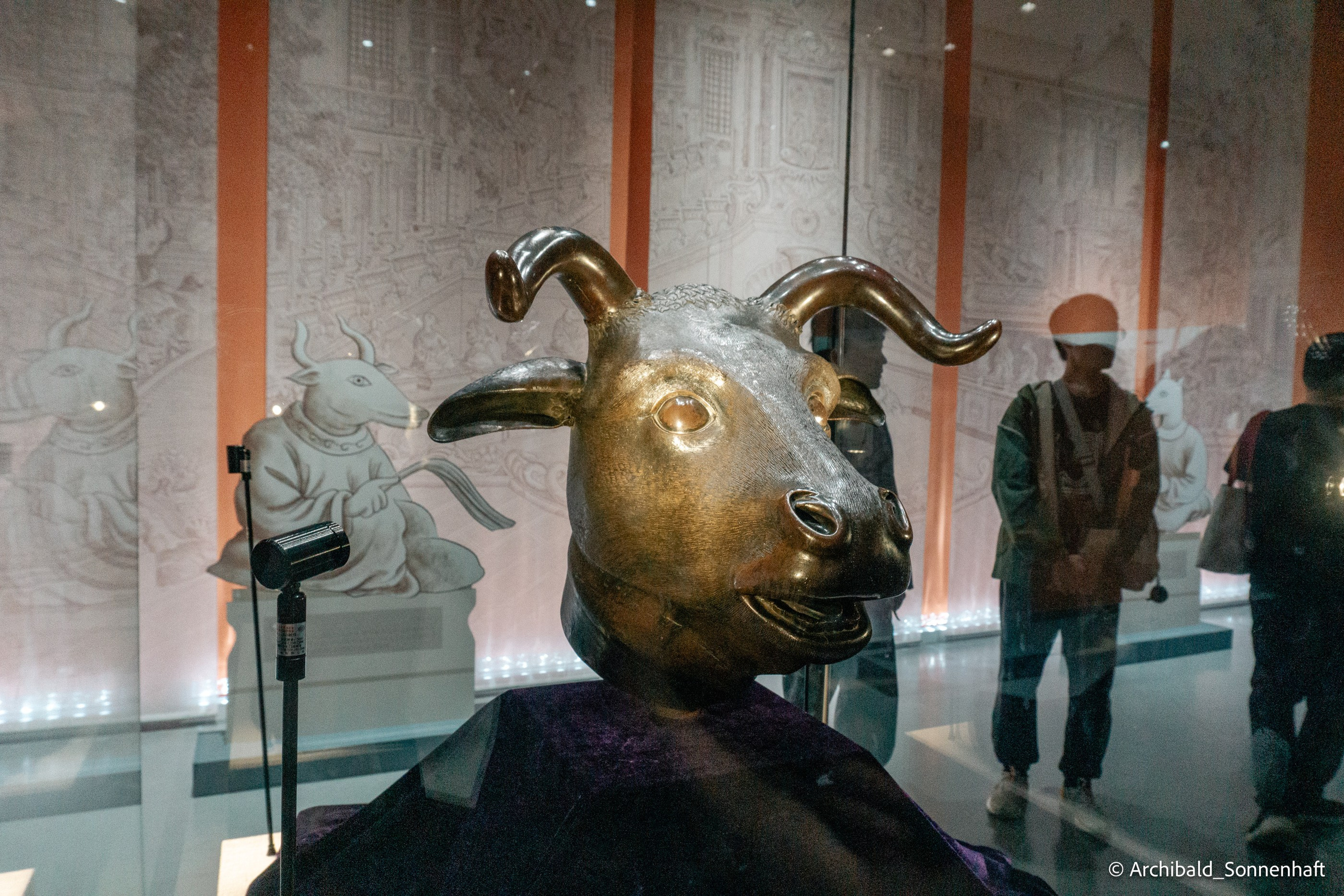 Datong. Photographer in Guangzhou, China. Archibald Sonnenhaft