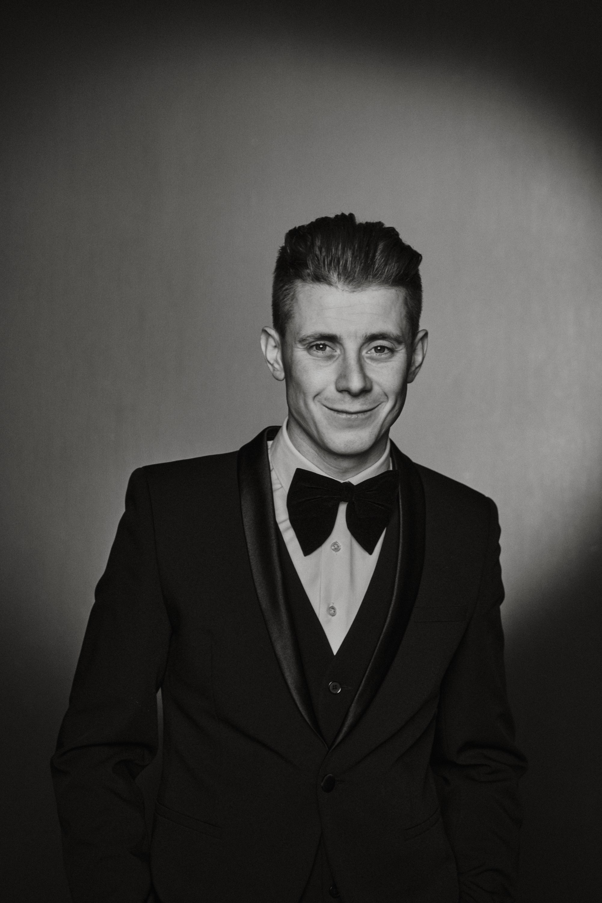 Мужская фотосессия. Портреты для ведущего мероприятий