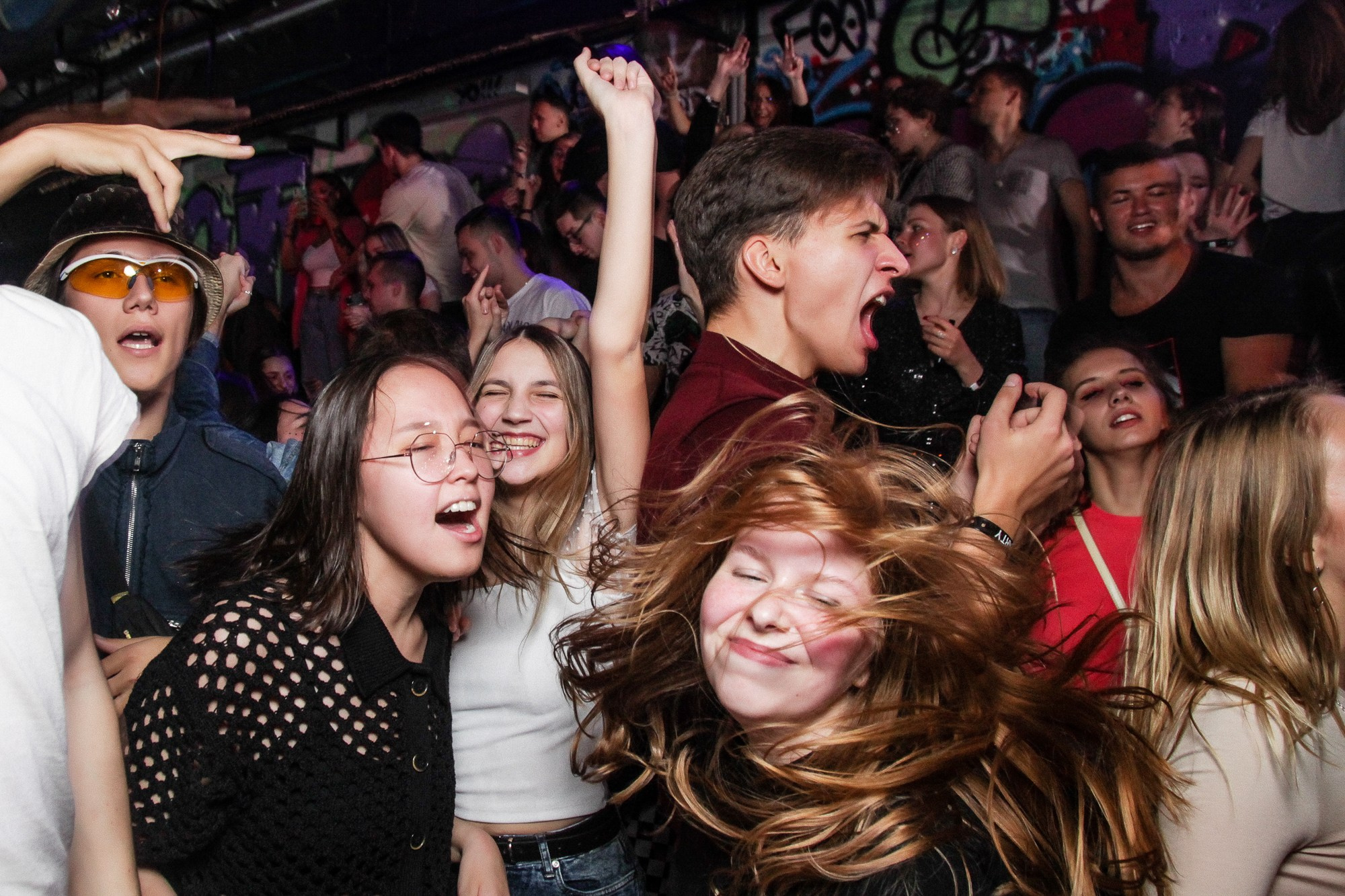 Клубный фотограф в Москве и МО. Фотограф в Москве Максим Быков