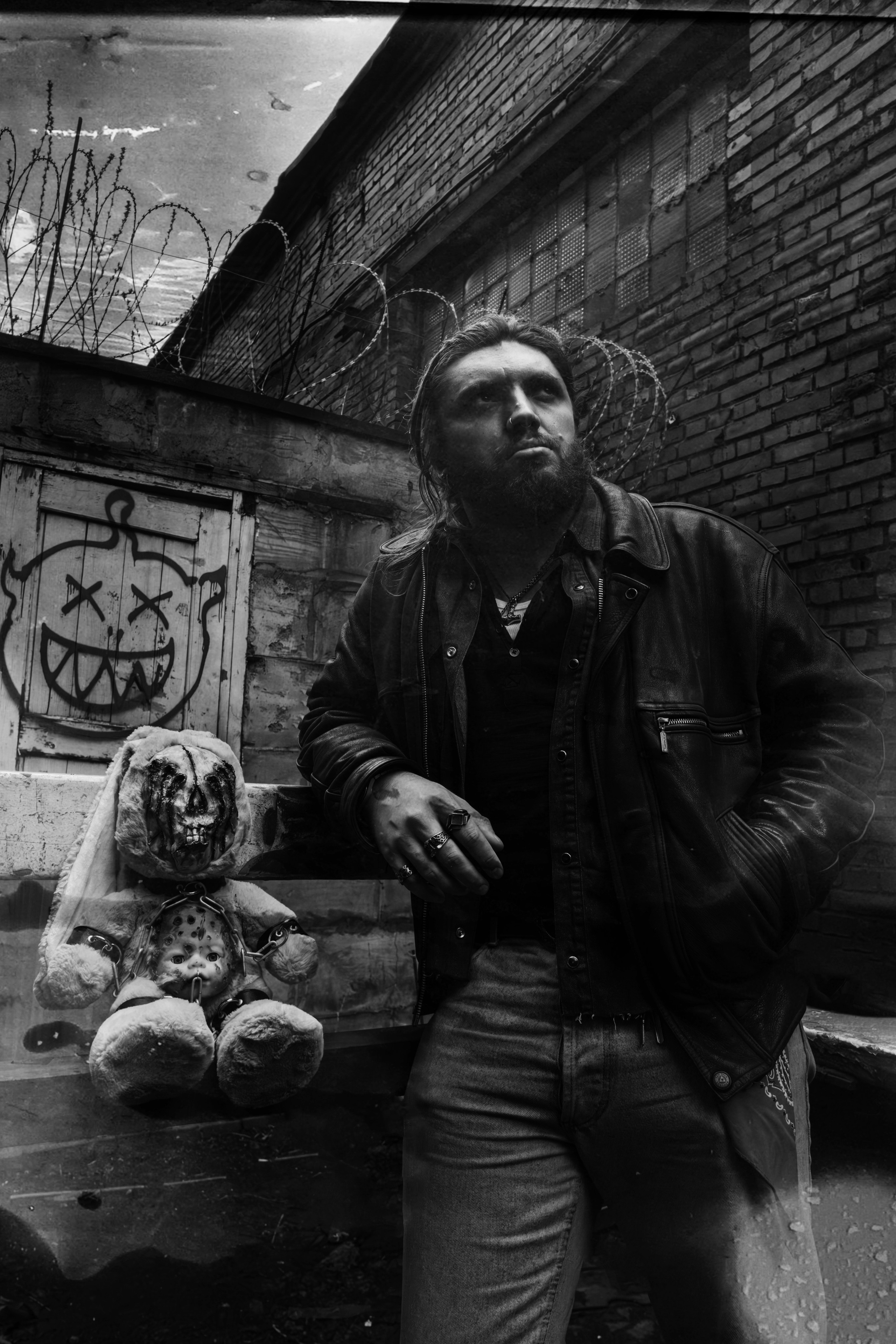 Не детские игрушки. ОЧЕНЬ ПЛОХОЙ ФОТОГРАФ