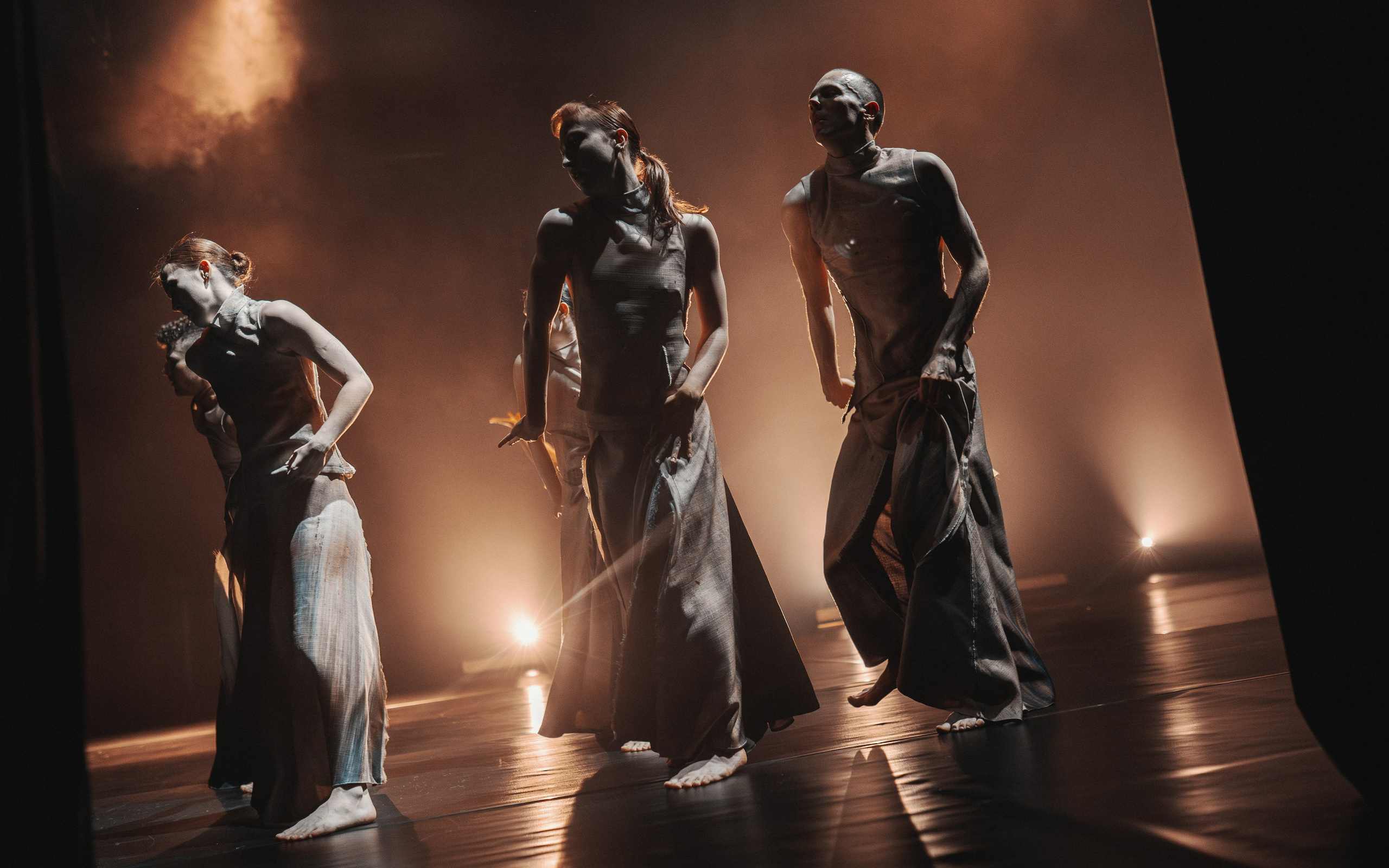 Context DianaVishneva: «Икона» — хор. Рима Пипоян. Театральный фотограф в Санкт-Петербурге Дмитрий Скареднов