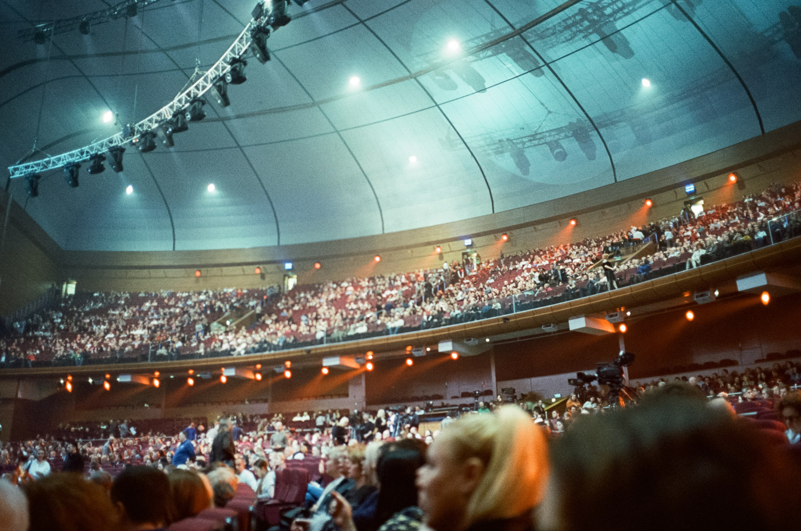 Концерт Любовь Успенская Крокус Сити Холл и Консерватория