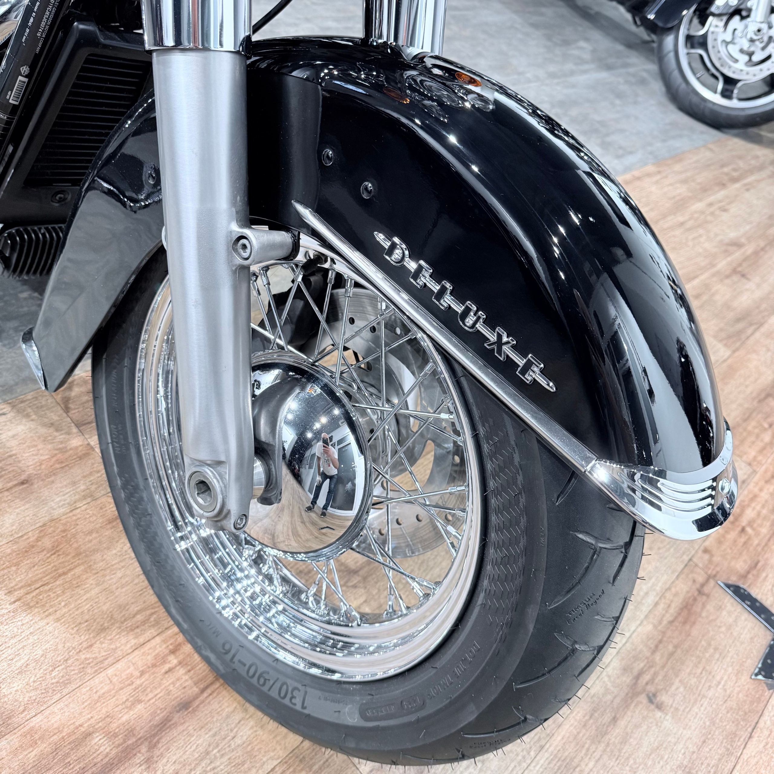 Купить Harley-Davidson 2018 Softail Deluхе 107 АВS (Softail/Dyna) — подробнее на сайте. Hello Davidson, Москва. Только хорошие мотоц