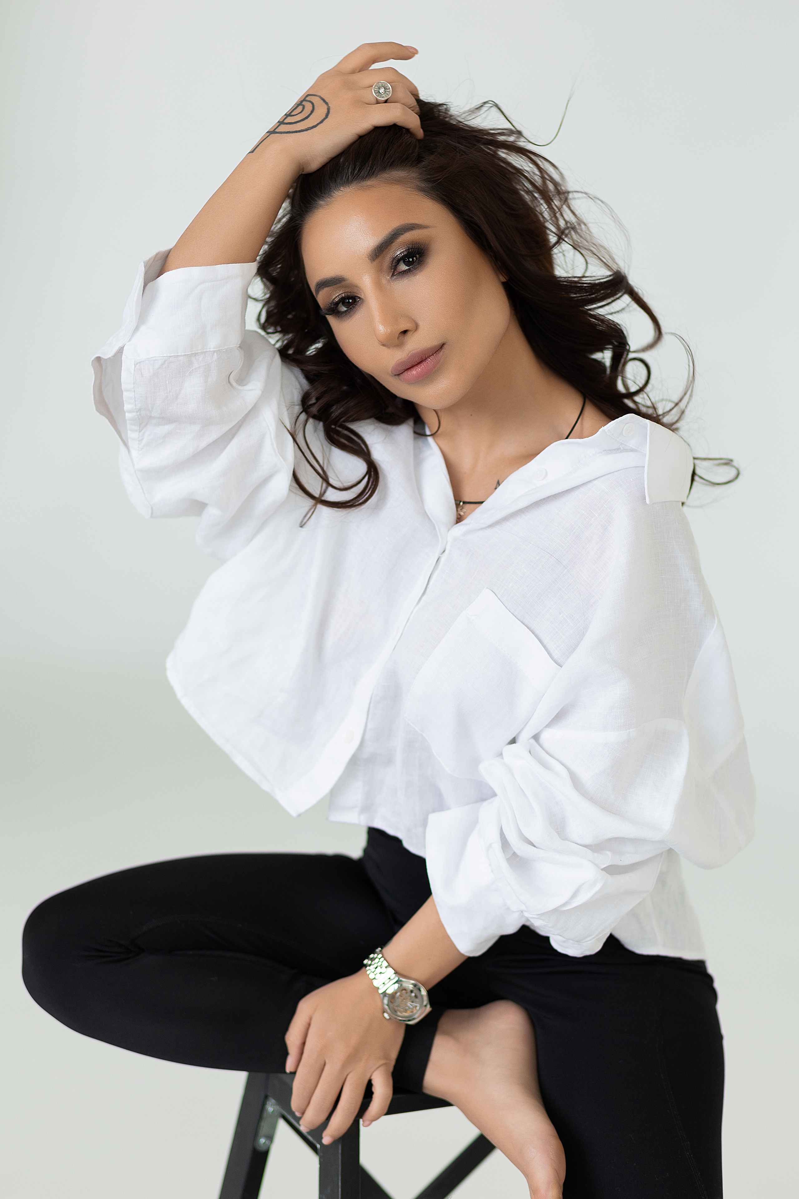 Наира студия Призма. Женский фотограф в Екатеринбурге Марина Логинова