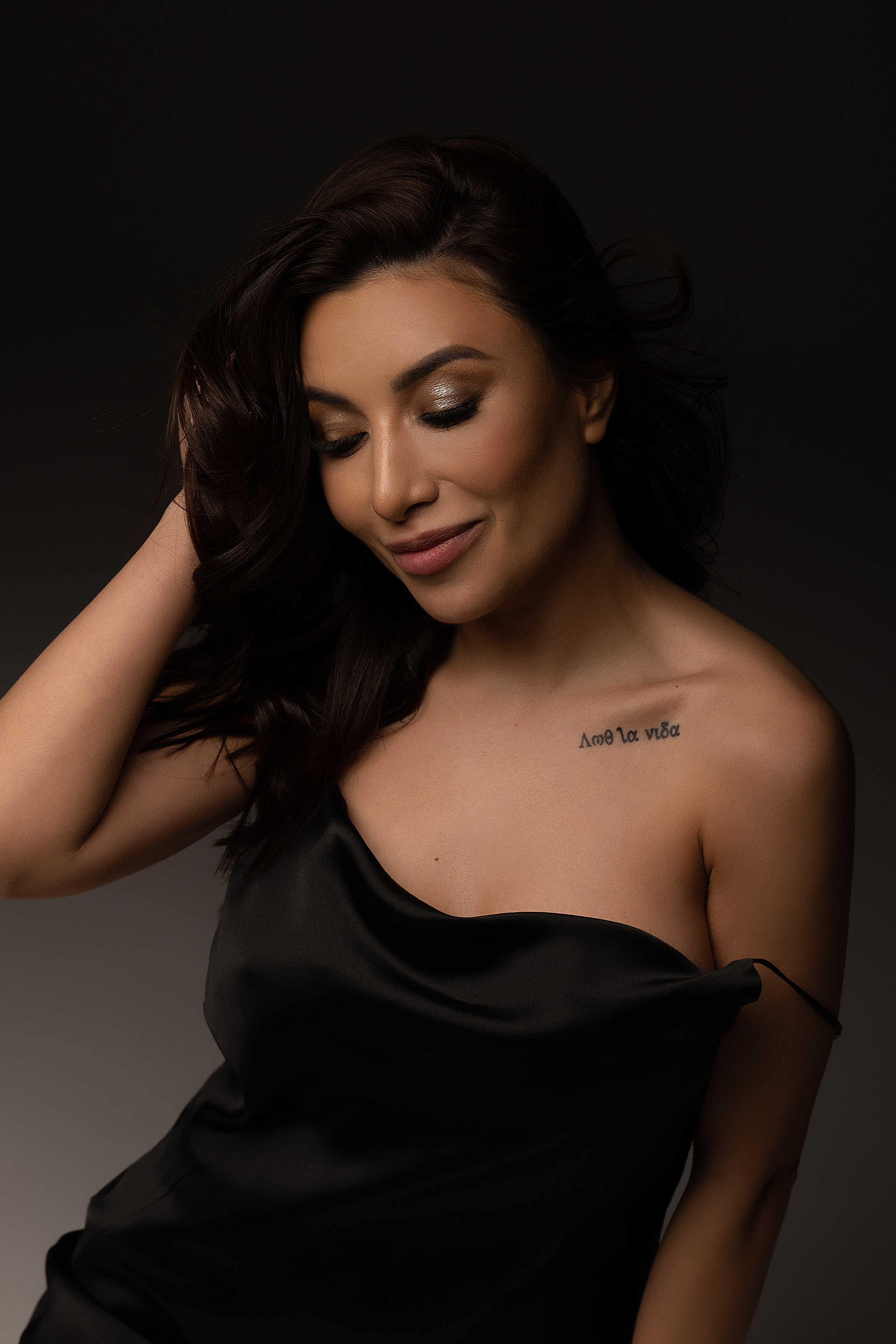 Наира студия Призма. Женский фотограф в Екатеринбурге Марина Логинова