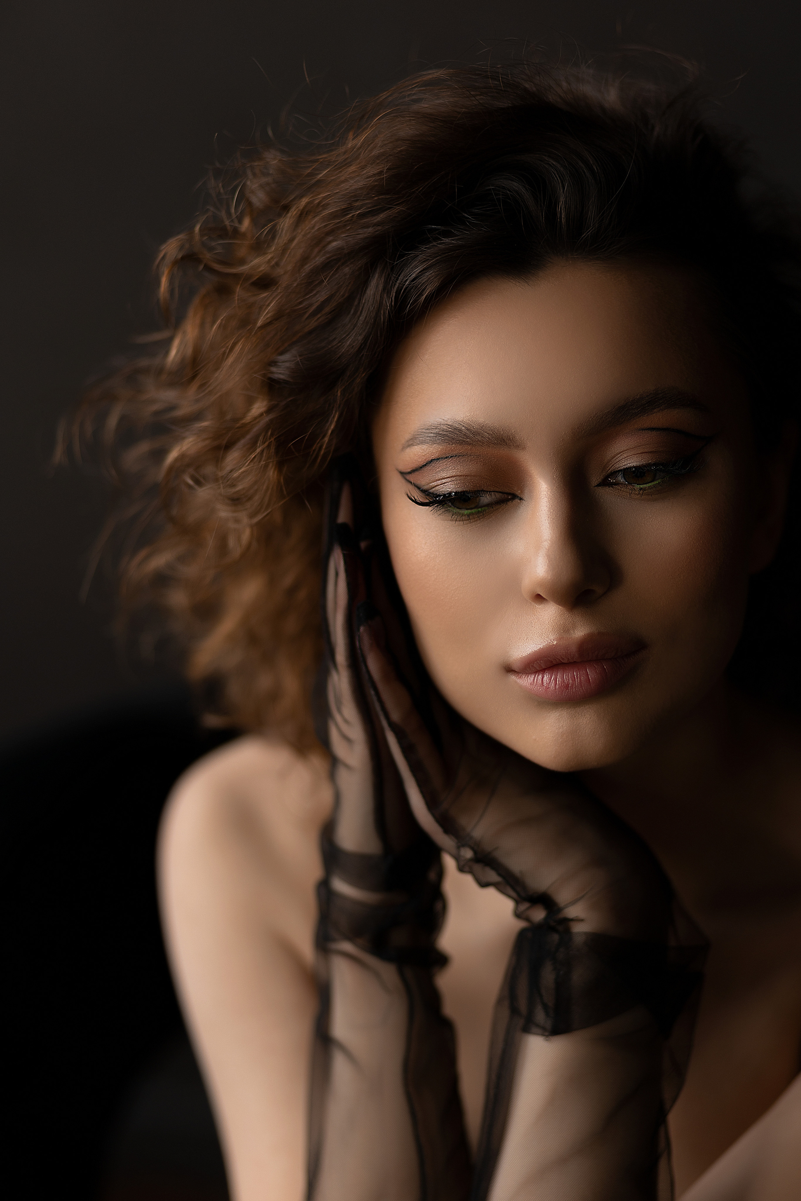 Мила студия Манекен. Женский фотограф в Екатеринбурге Марина Логинова