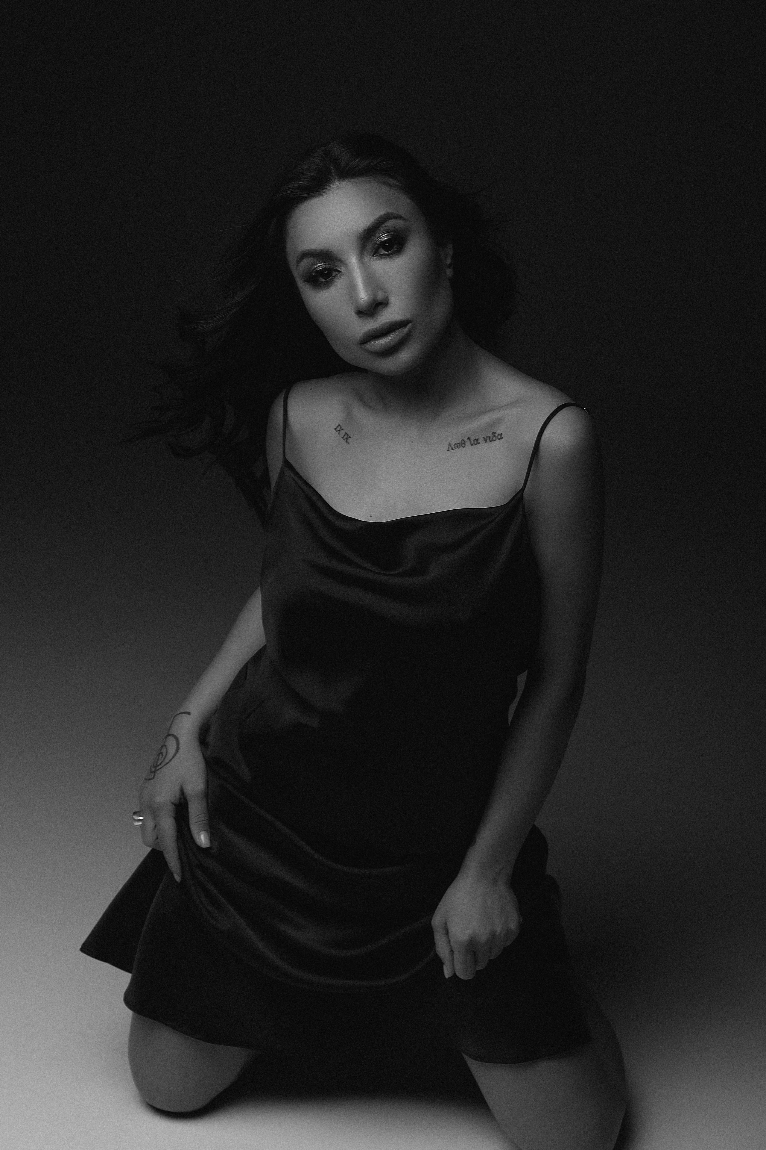 Наира студия Призма. Женский фотограф в Екатеринбурге Марина Логинова