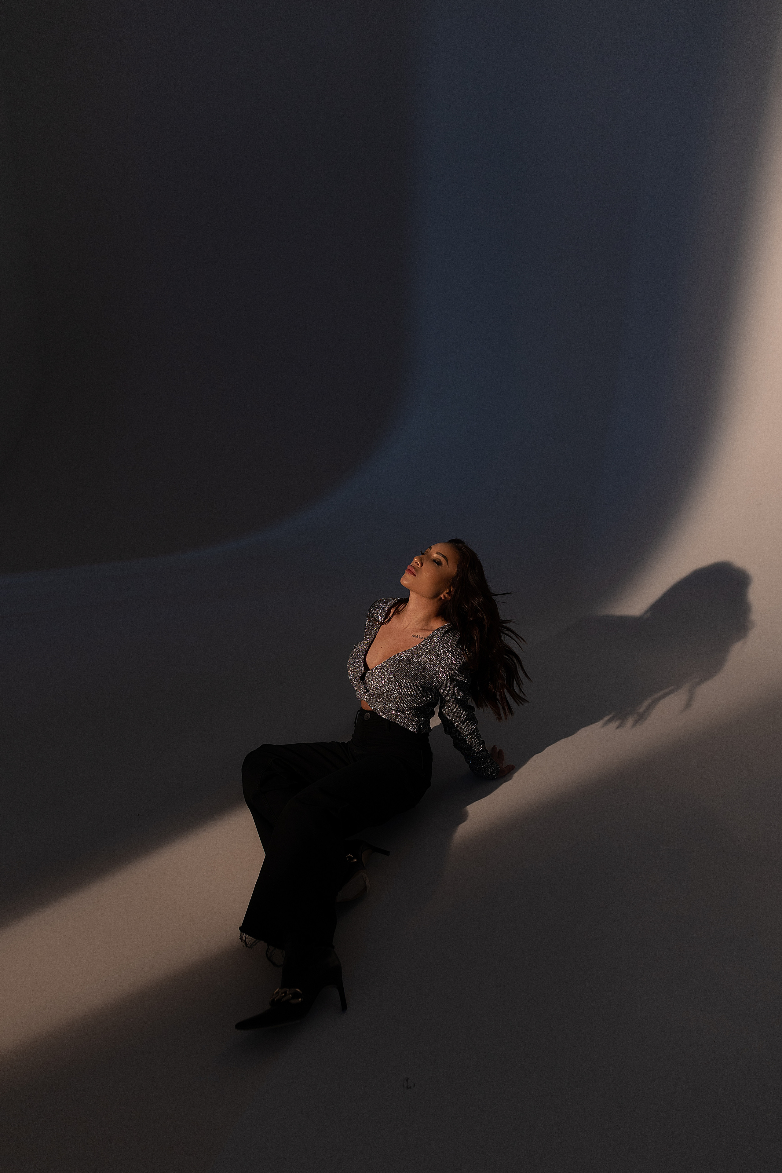 Наира студия Призма. Женский фотограф в Екатеринбурге Марина Логинова