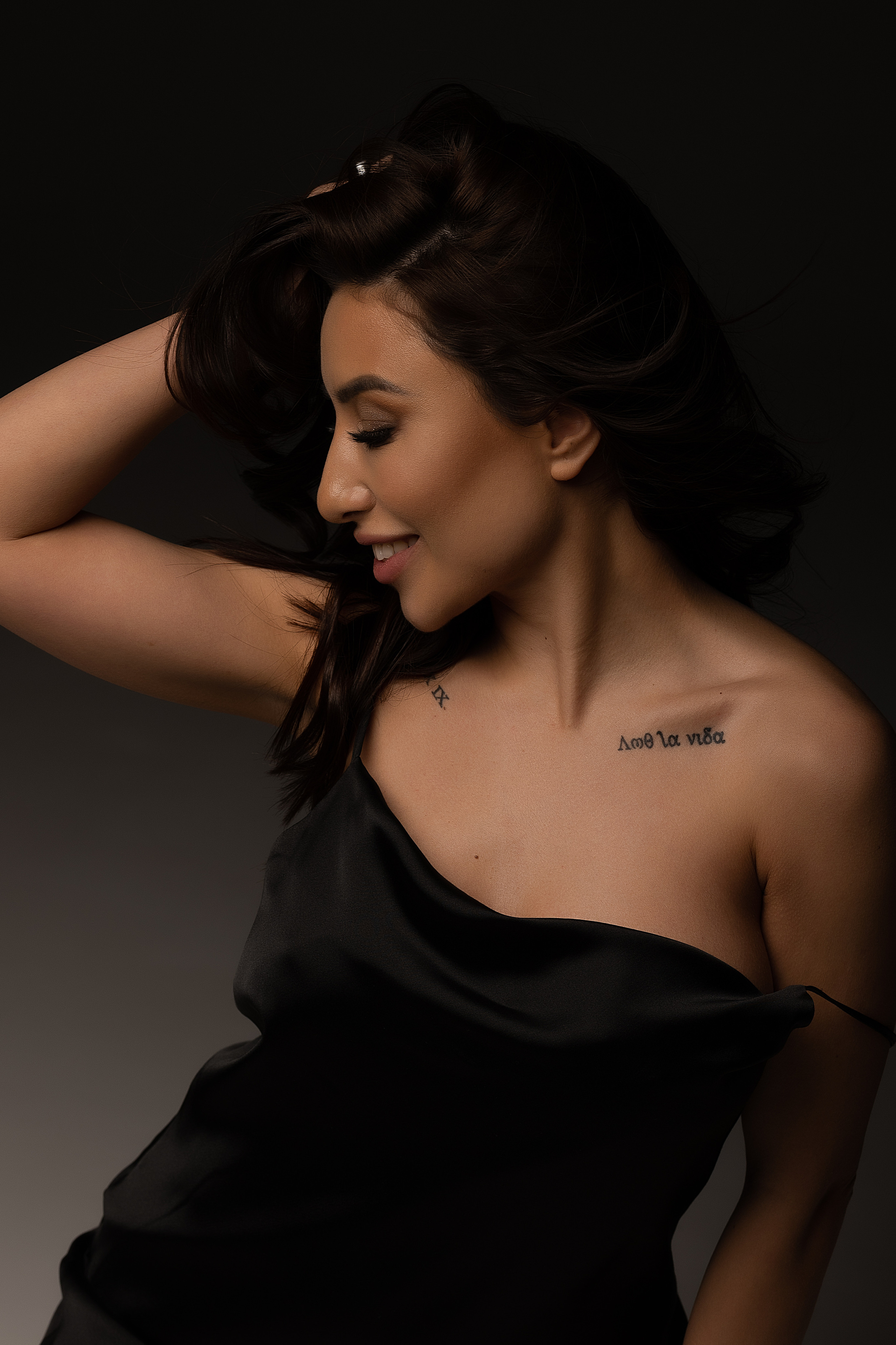 Наира студия Призма. Женский фотограф в Екатеринбурге Марина Логинова