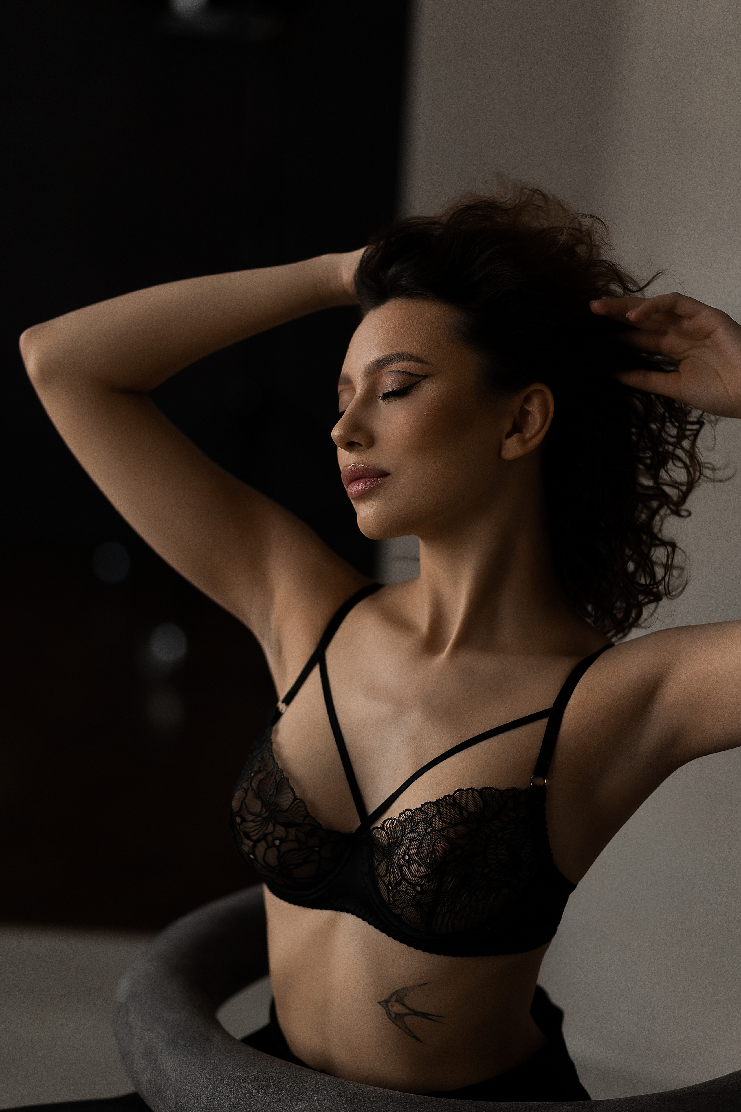 Мила студия Манекен. Женский фотограф в Екатеринбурге Марина Логинова