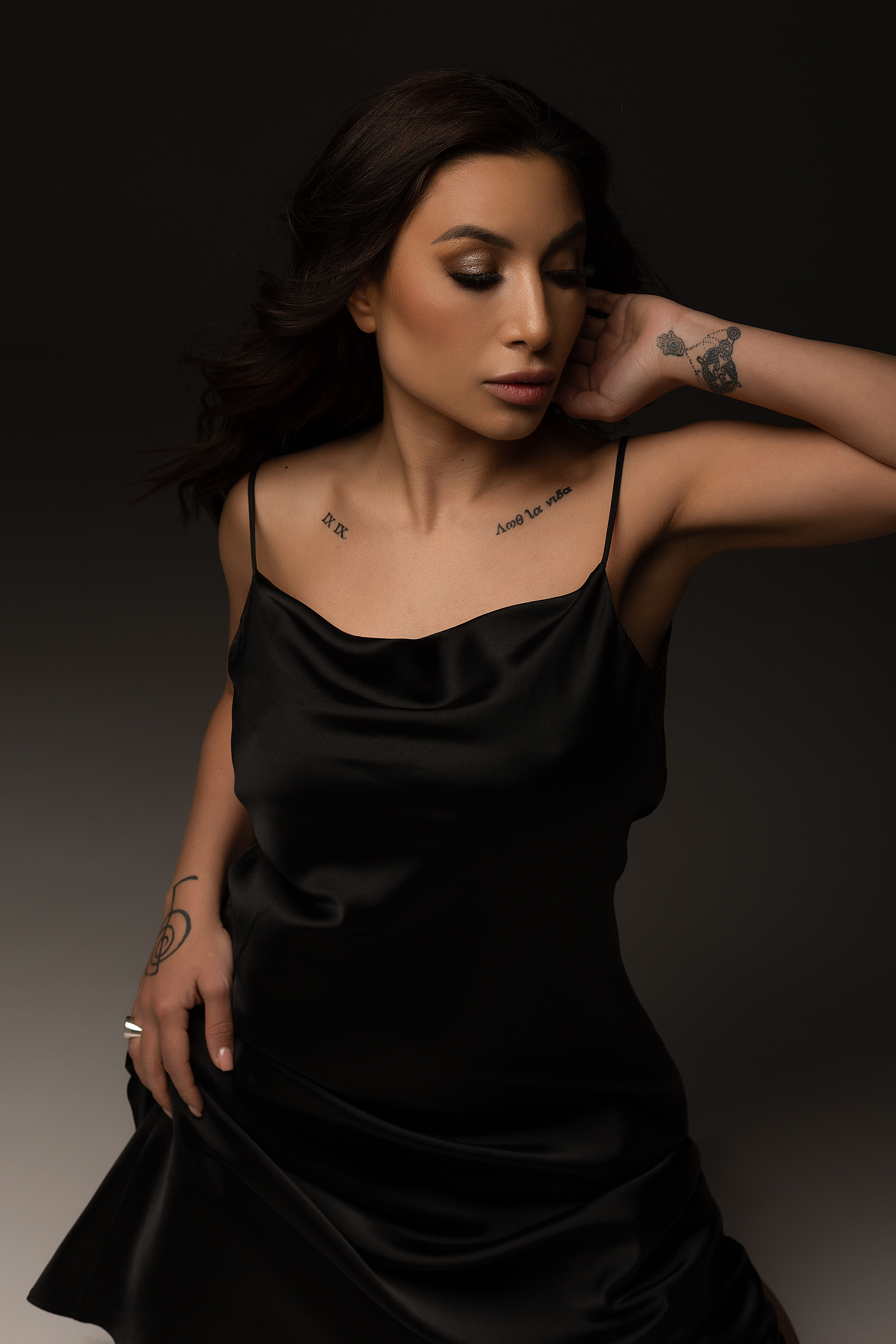 Наира студия Призма. Женский фотограф в Екатеринбурге Марина Логинова