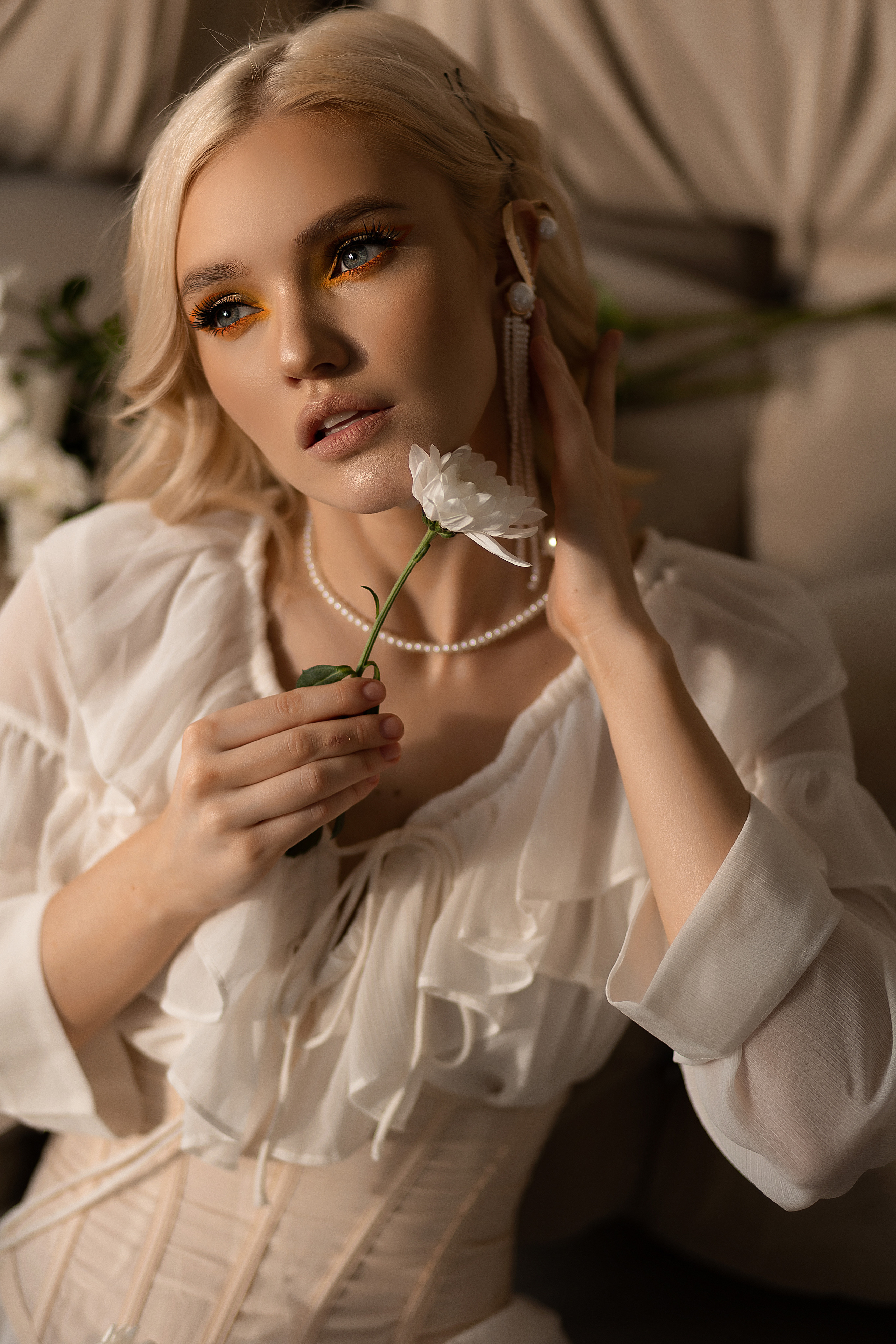 Кристина студия Stories. Женский фотограф в Екатеринбурге Марина Логинова