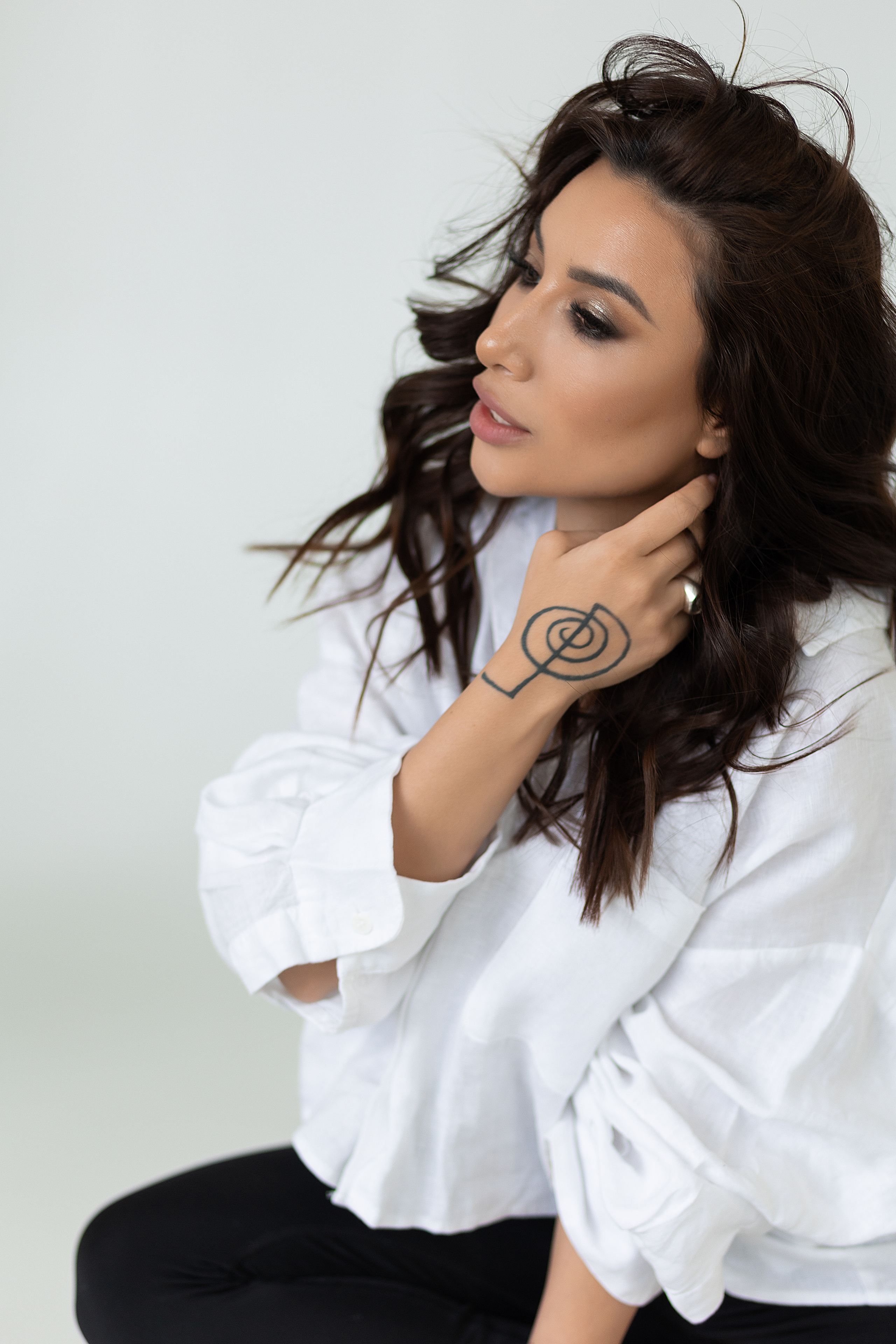 Наира студия Призма. Женский фотограф в Екатеринбурге Марина Логинова