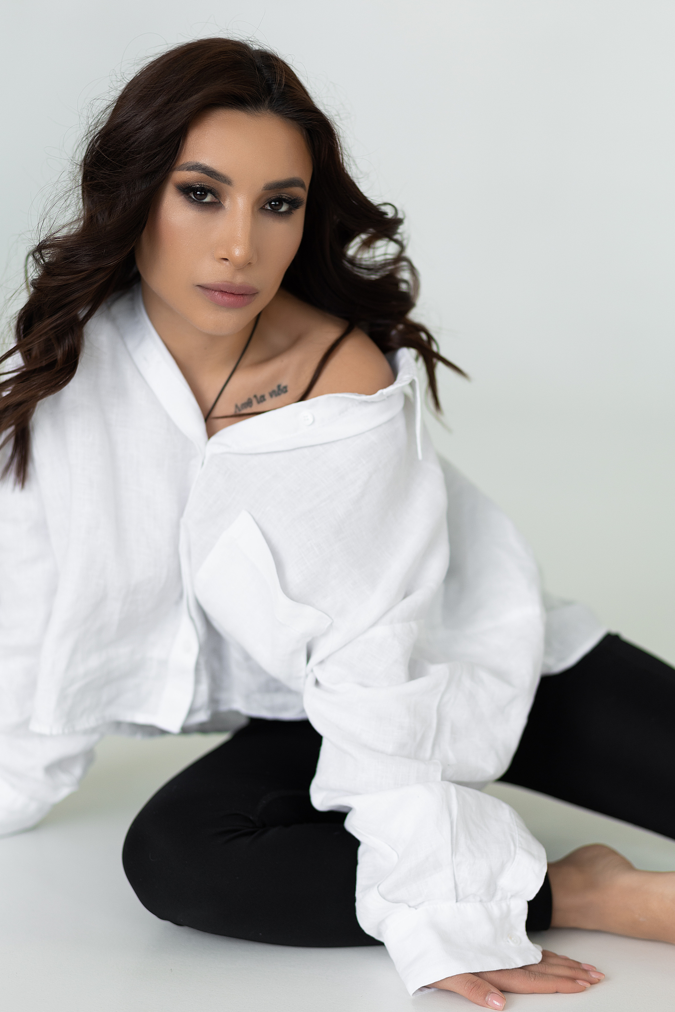 Наира студия Призма. Женский фотограф в Екатеринбурге Марина Логинова