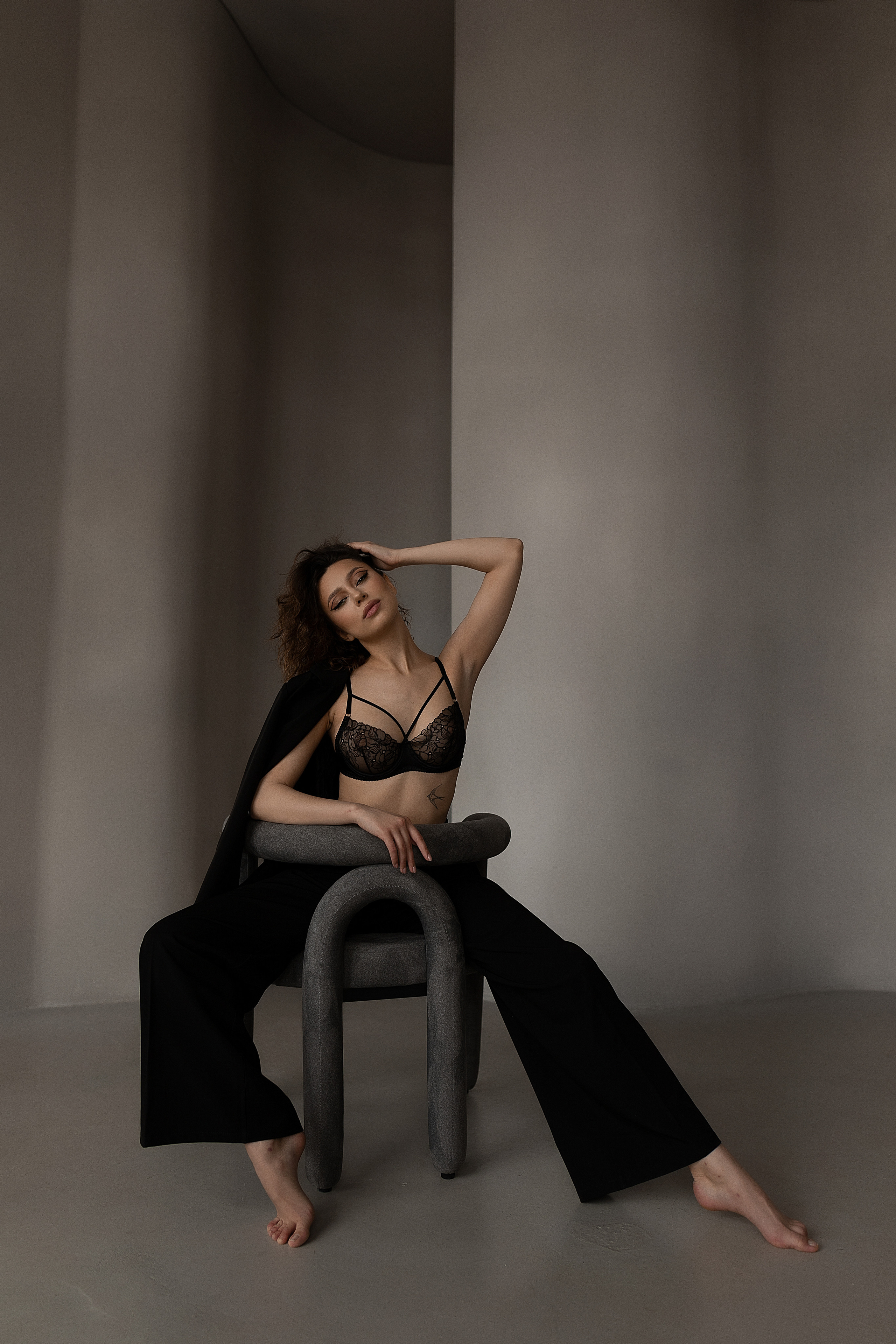 Мила студия Манекен. Женский фотограф в Екатеринбурге Марина Логинова