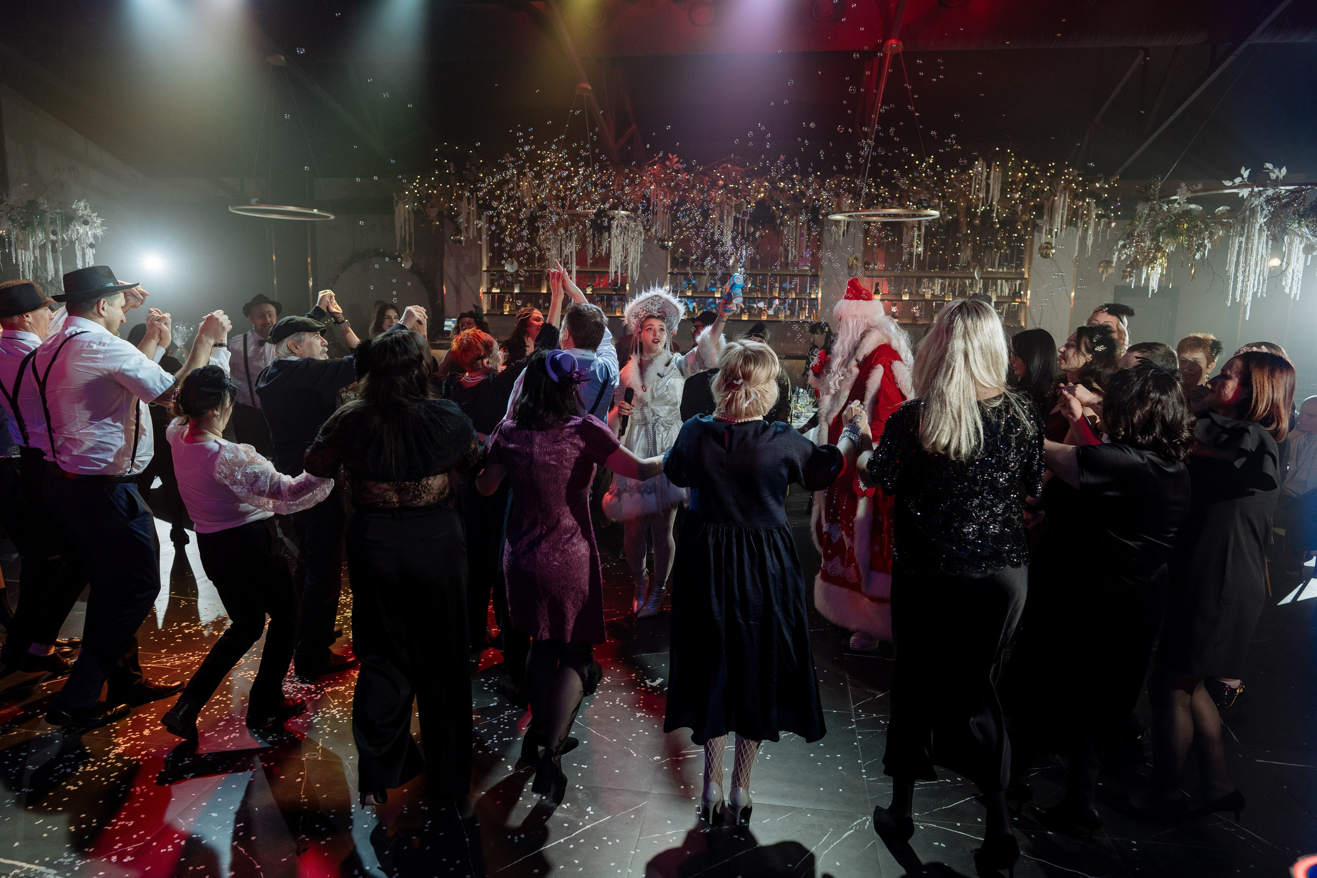 Альбион Тур