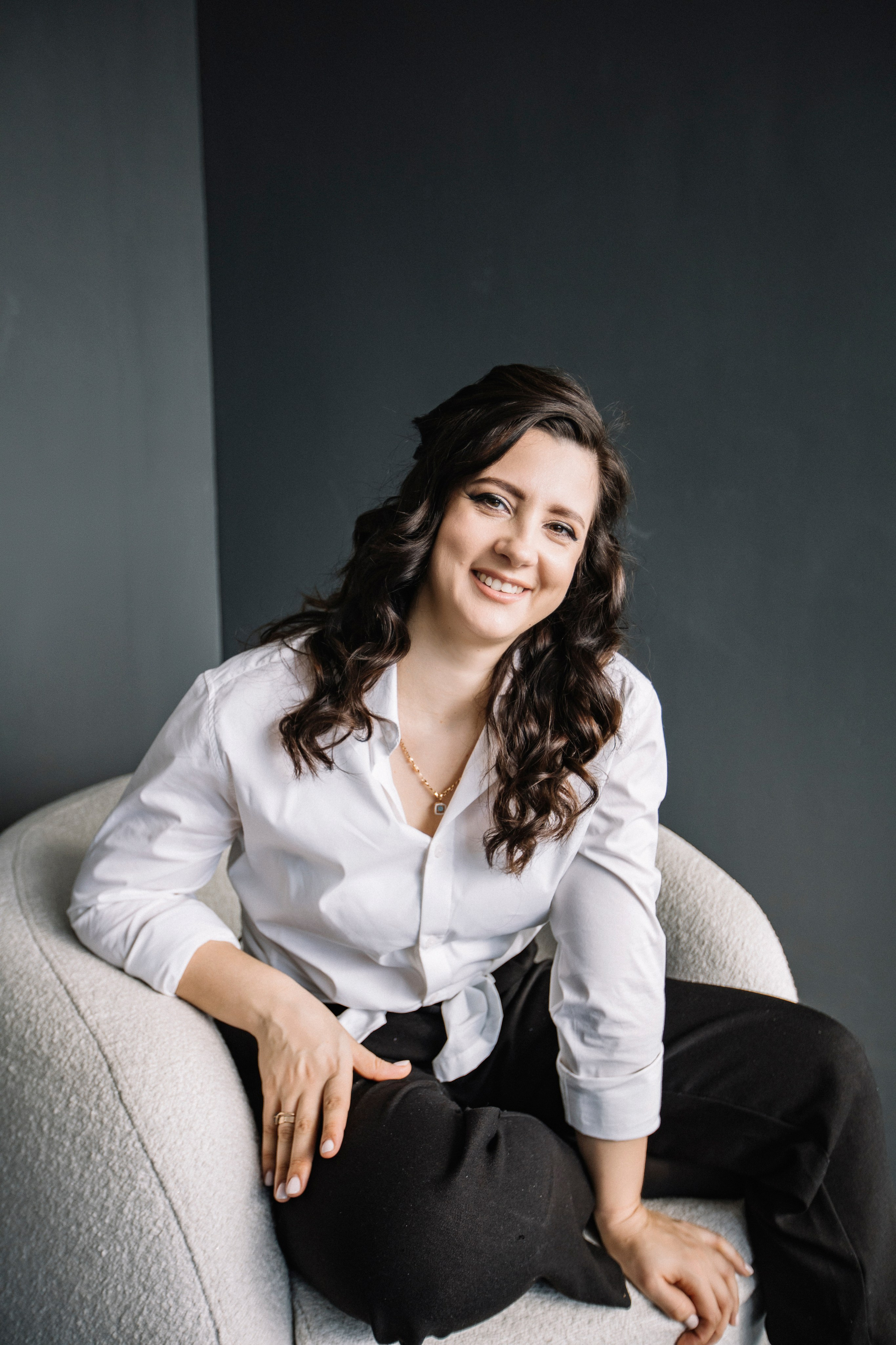 Настя, Маша и Мама. Главная