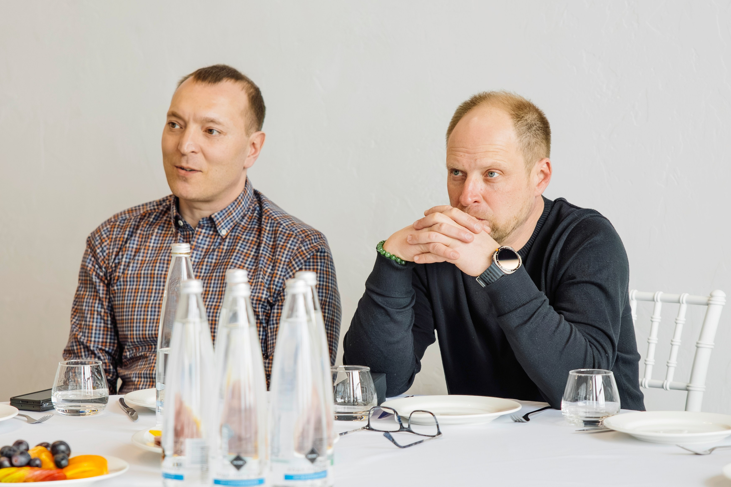 Империя Изобилия — выступления спикеров для предпринимателей. Свадебный фотограф в Иркутске Бобылев Никита