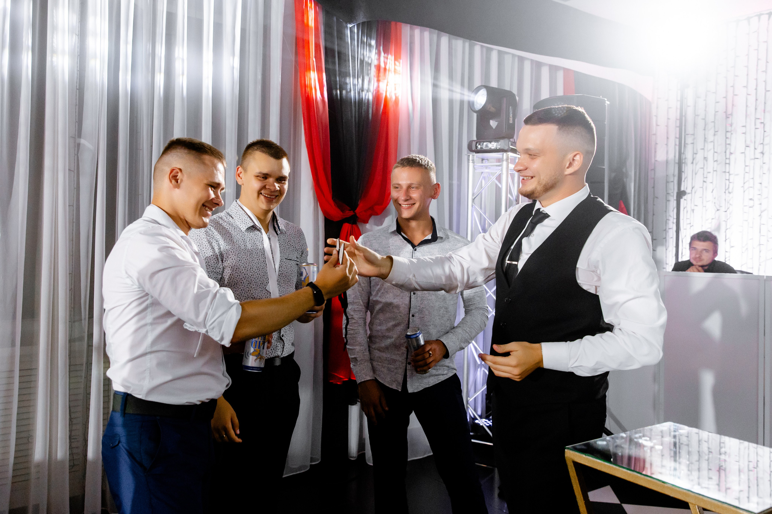 Свадебный день Саши и Влады. Свадебный фотограф Анна Бабахина