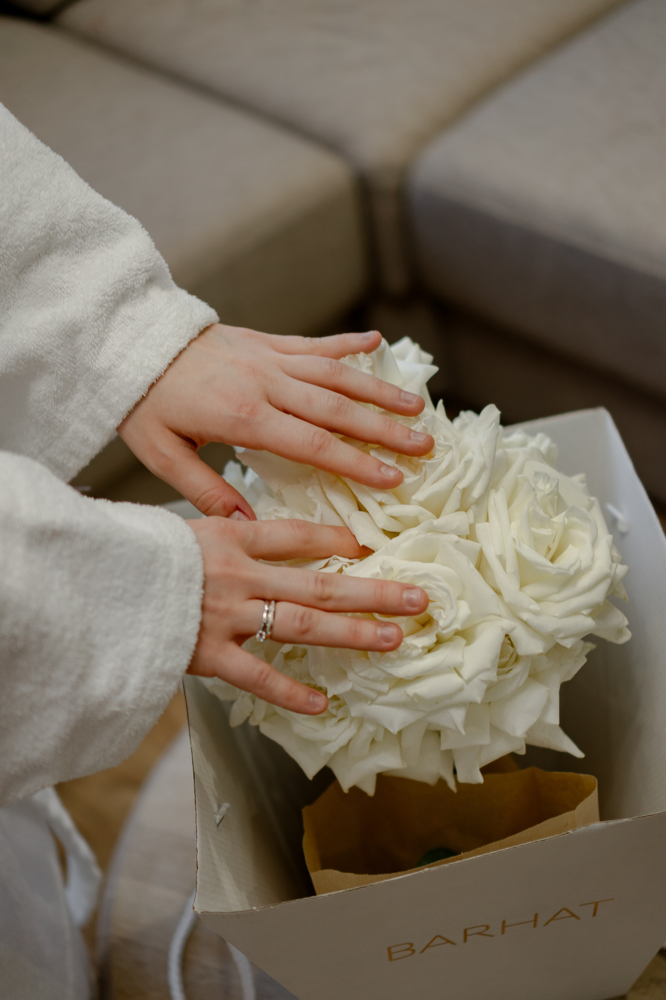 СВАДЕБНАЯ СЬЕМКА СБОРОВ В ОТЕЛЕ И ВЫЕЗД НА ЦЕРЕМОНИЮ (СНЯТО В СИБИРЕ В НИЖНЕВАРТОВСКЕ). Профессиональный фотограф, Санкт-Петербург — Виктория Богомолова