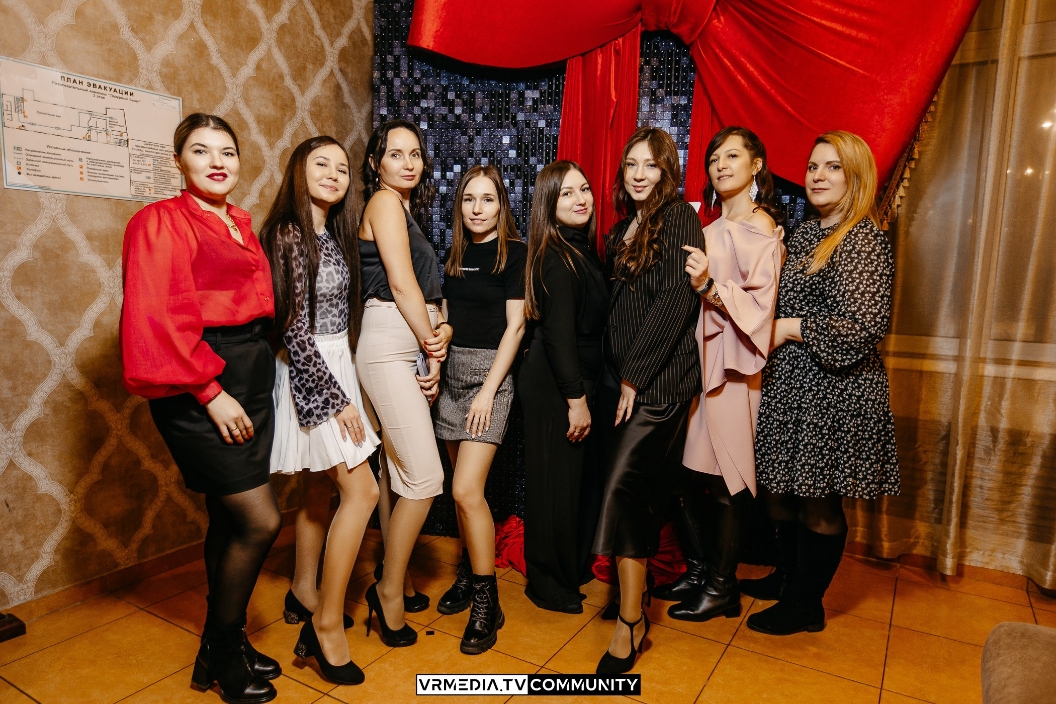 Международный женский день в ресторане «Лазурный Берег»