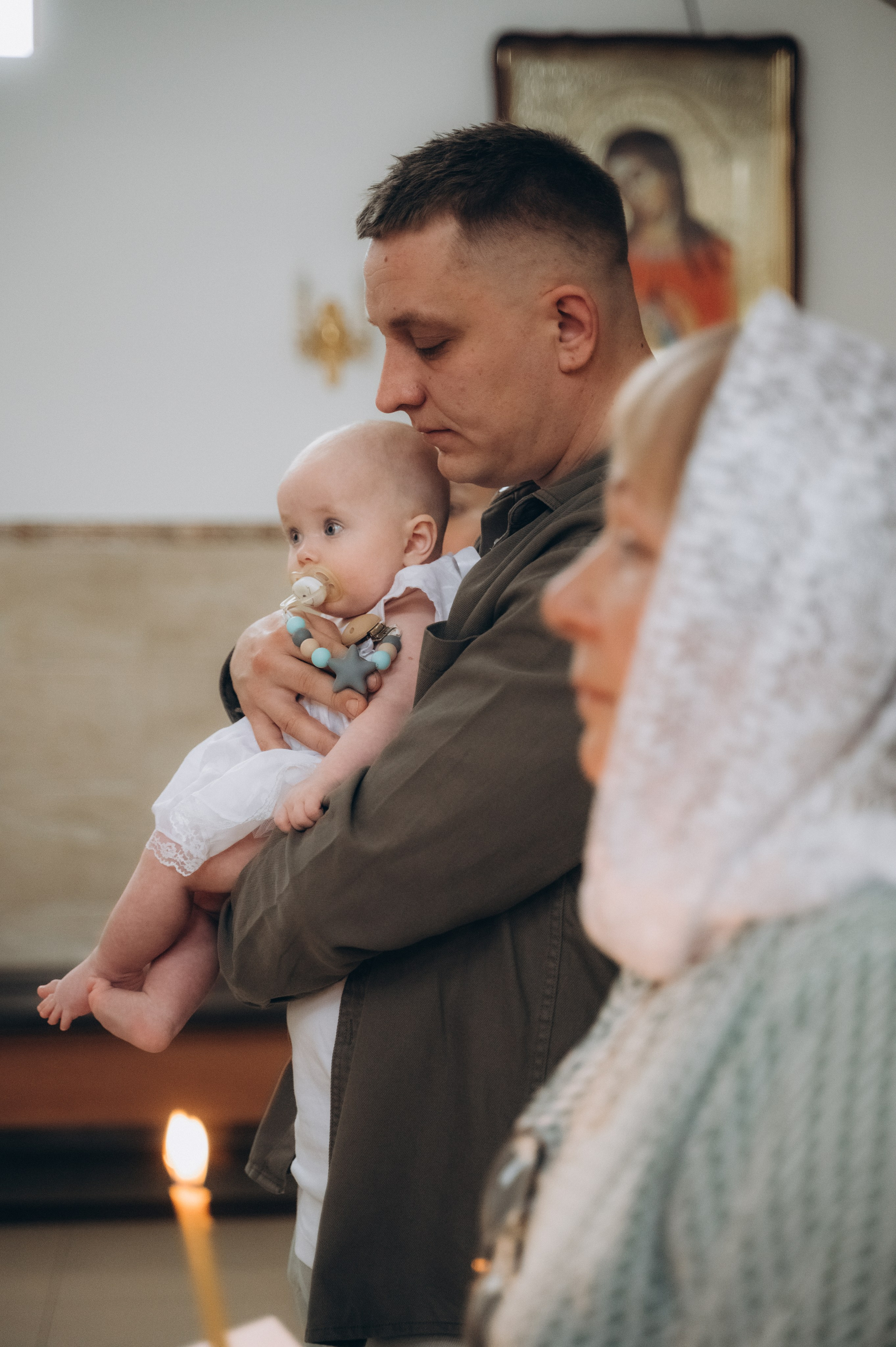 Крещение Корнелии (ХРАМ СВЯТИТЕЛЯ ЛУКИ КРЫМСКОГО). Семейный фотограф в Минске Дарья Дреко