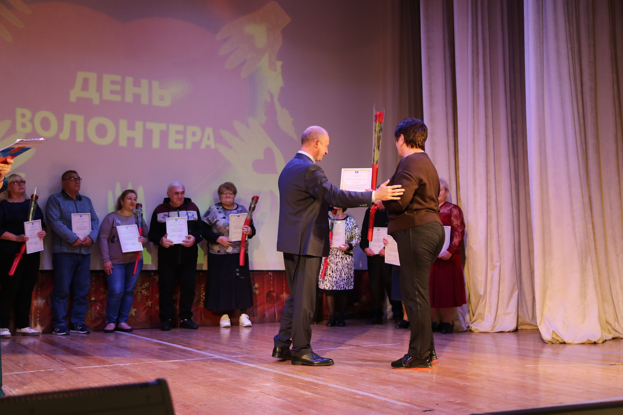 День Волонтёра. Жизнь курорта Кабардинка в фотографиях