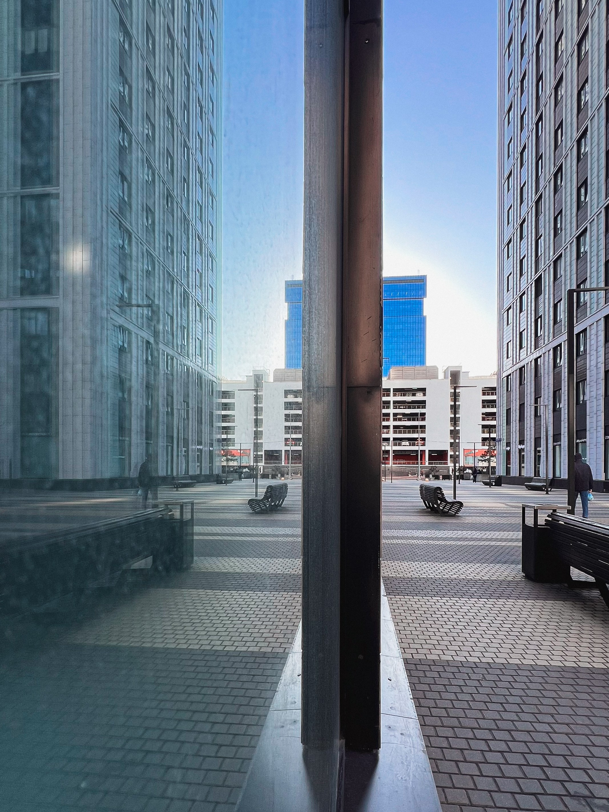 Архитектурная фотография. Бьюти- и портретный фотограф в Москве Полли Максимова. Создаю съёмки и делаю ретушь для брендов косметики и рекламы