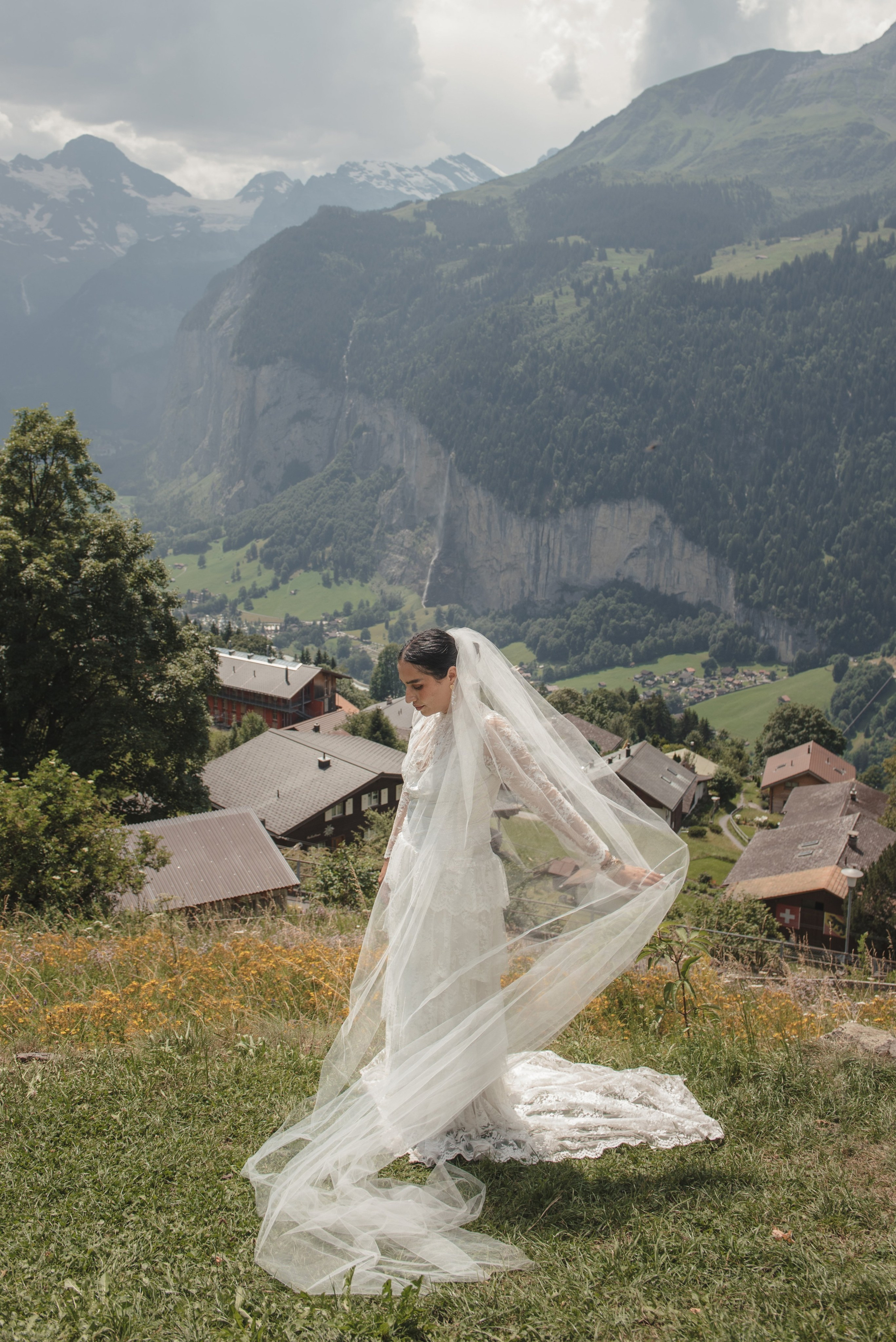 Berta & Orlando (Lauterbrunnen, Switzerland). Photographer in Interlaken area