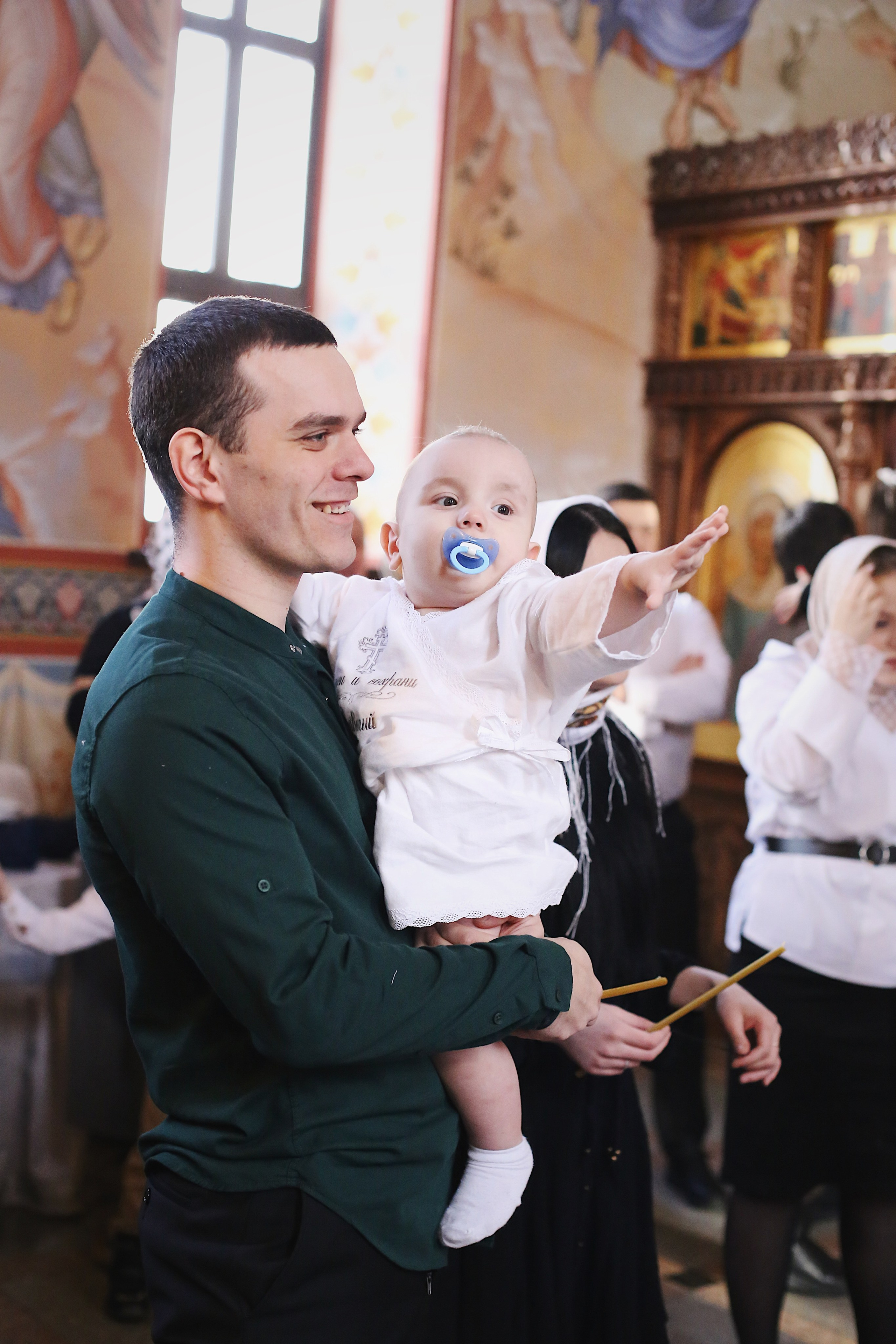 Таинство крещения Варвары & Савелия. Фотограф Пирумян Анна. г. Сургут, г. Воронеж