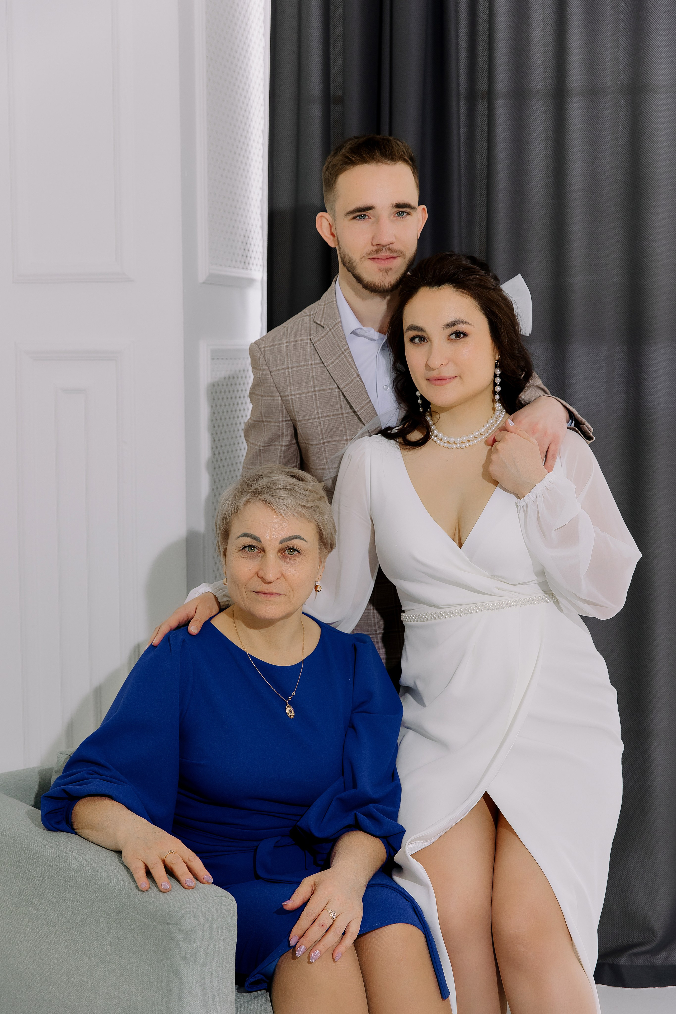 Центральный Загс Павел & Маргарита. Свадебный фотограф в Новосибирске Лидия Александровна