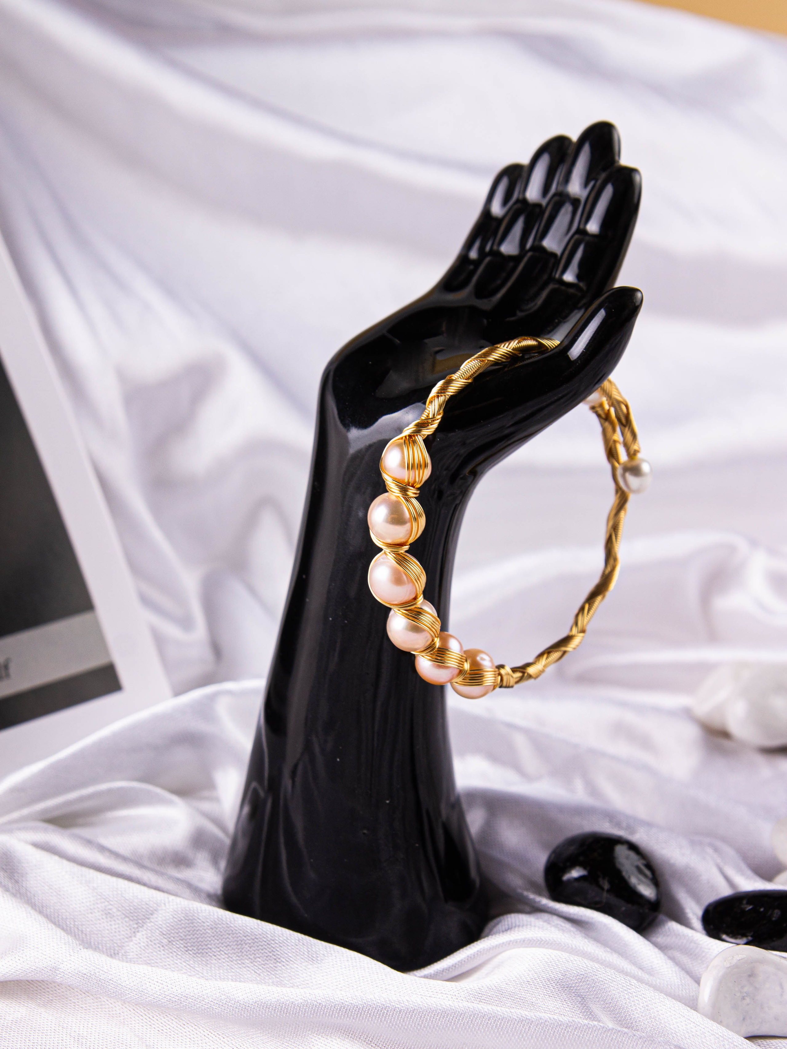 Бижутерия — браслеты. «Матрица»