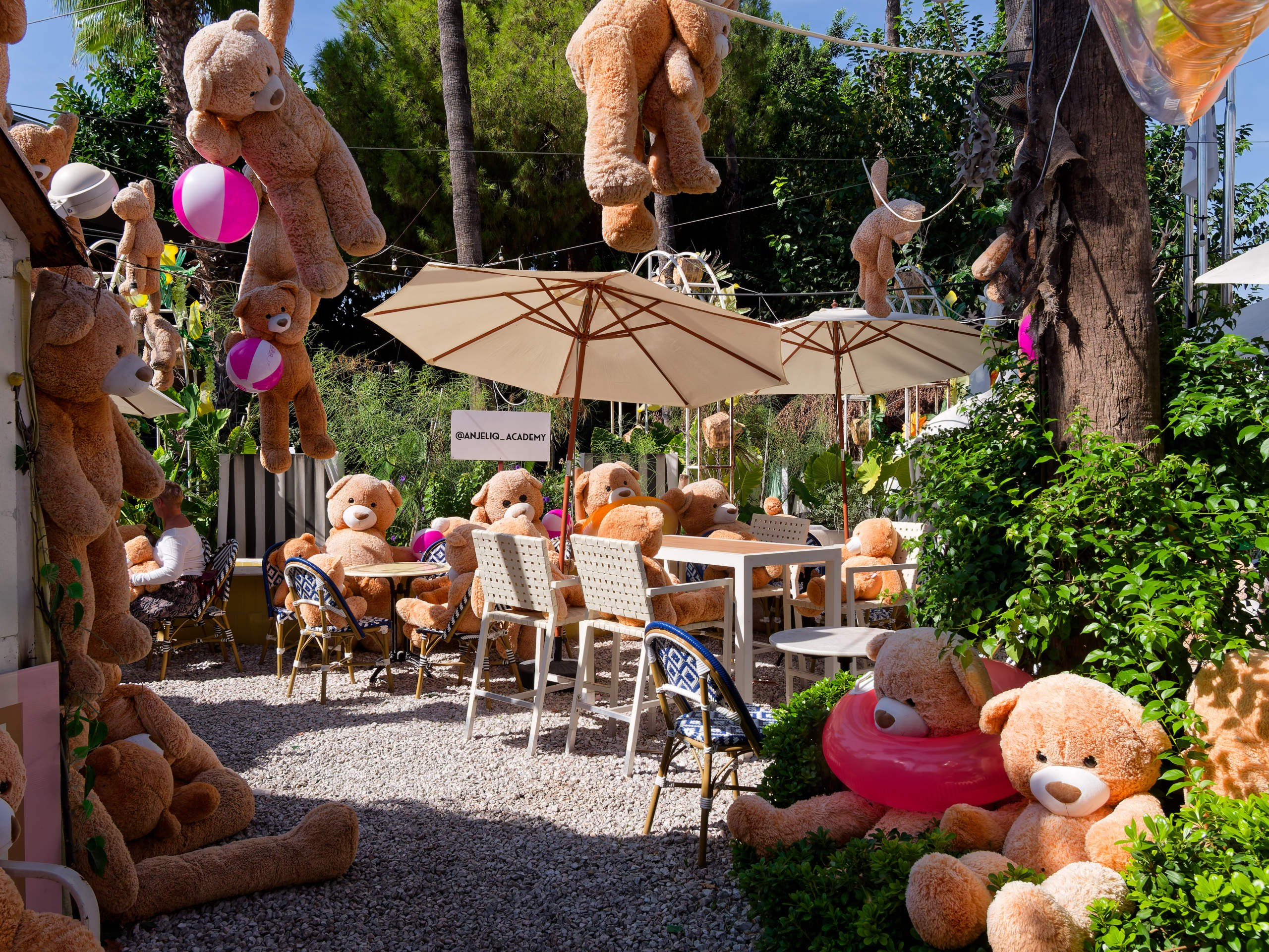 Алания 2025, город, стрит-фото. Избранные фотографии