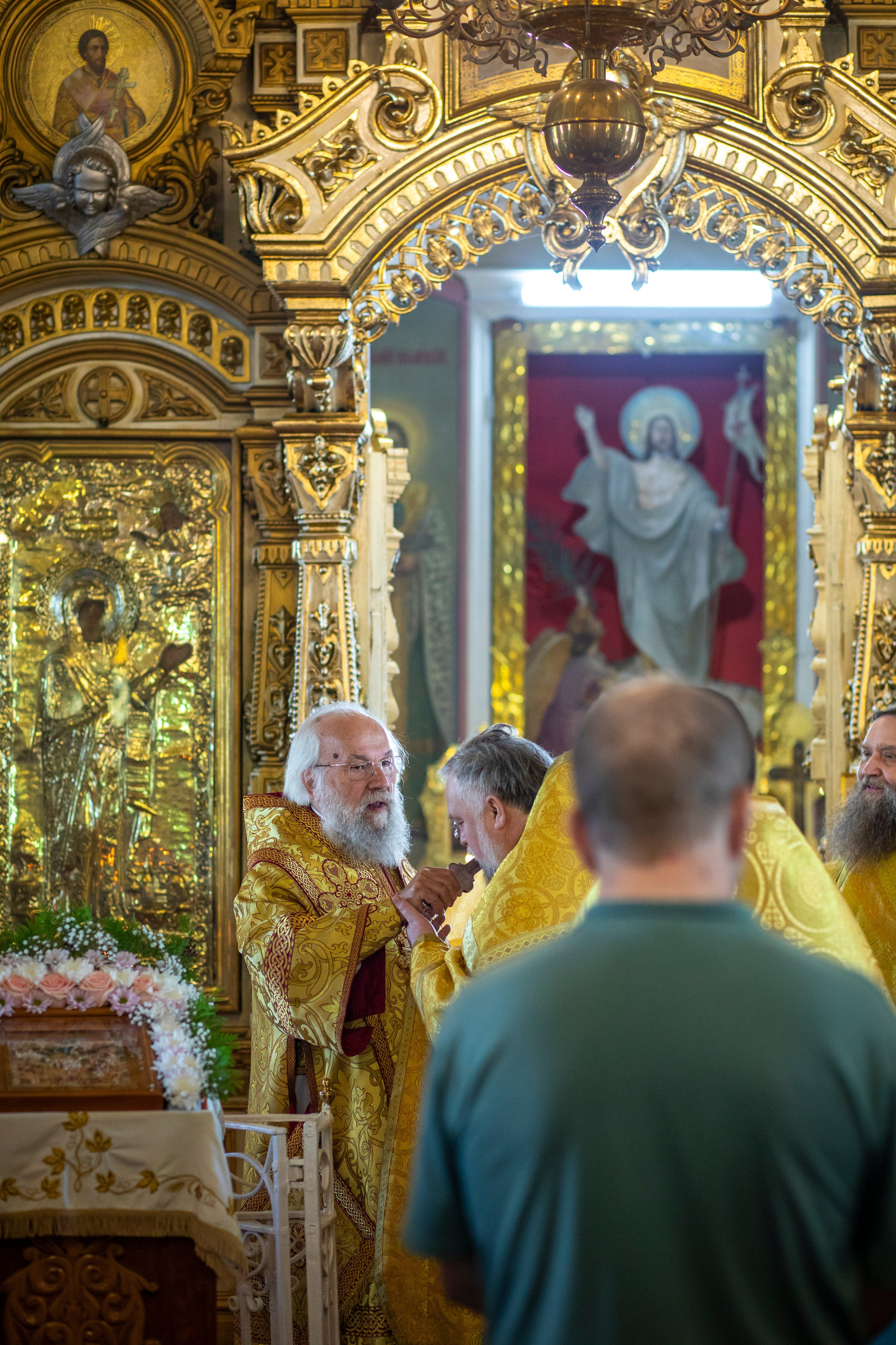 Служба епископа Александровского и Юрьев-Польского Иннокентия. Арт- фотограф Москва