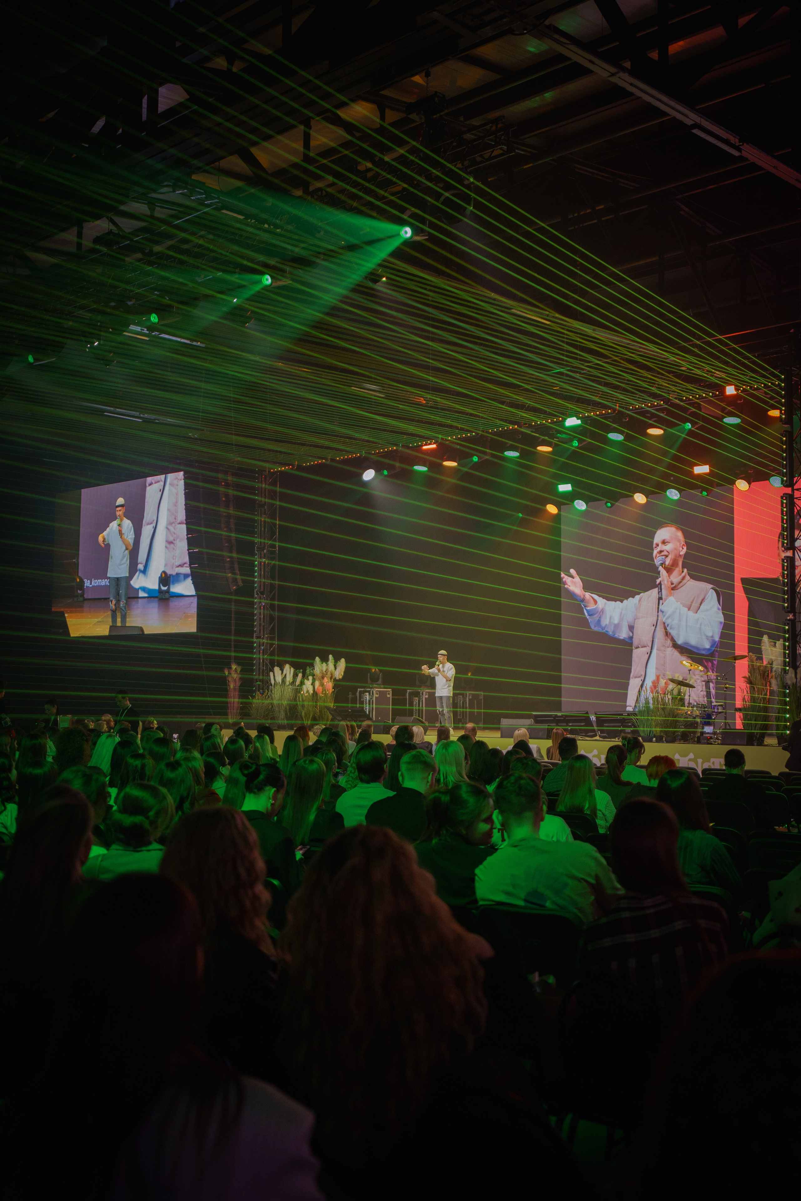 Конференция INSTADIUM в MAIN STAGE. Репортажный фотограф в Москве Саша Дружинина